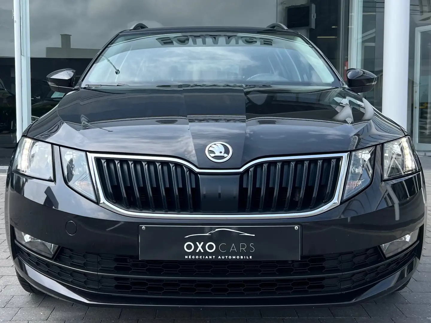 Skoda Octavia 1.5 TSI 130CV / DSG / Essence + CNG / Boite Auto / Black - 2