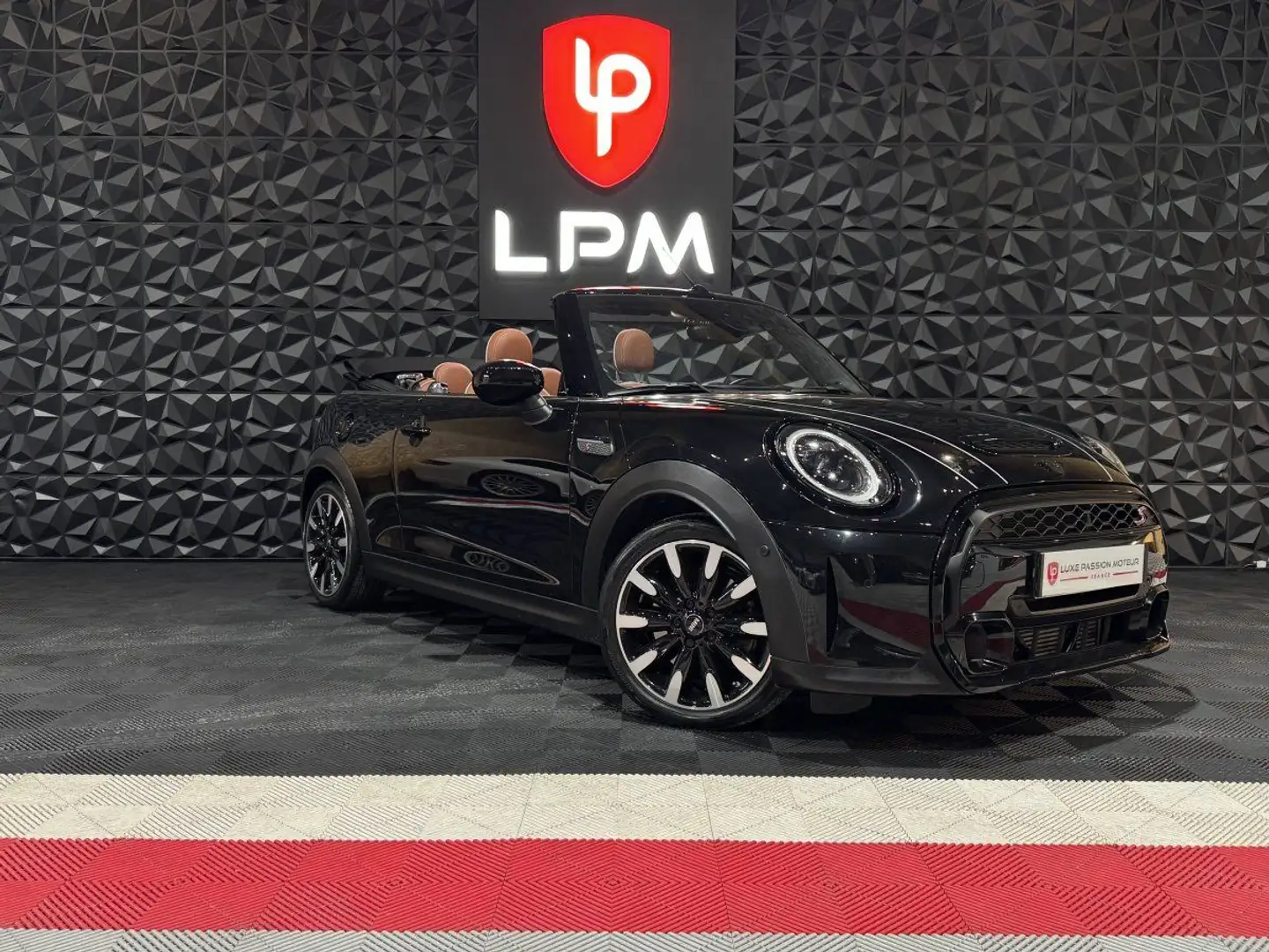 MINI Cooper S 178ch Edition Premium Plus Cabriolet BVA7 Schwarz - 1