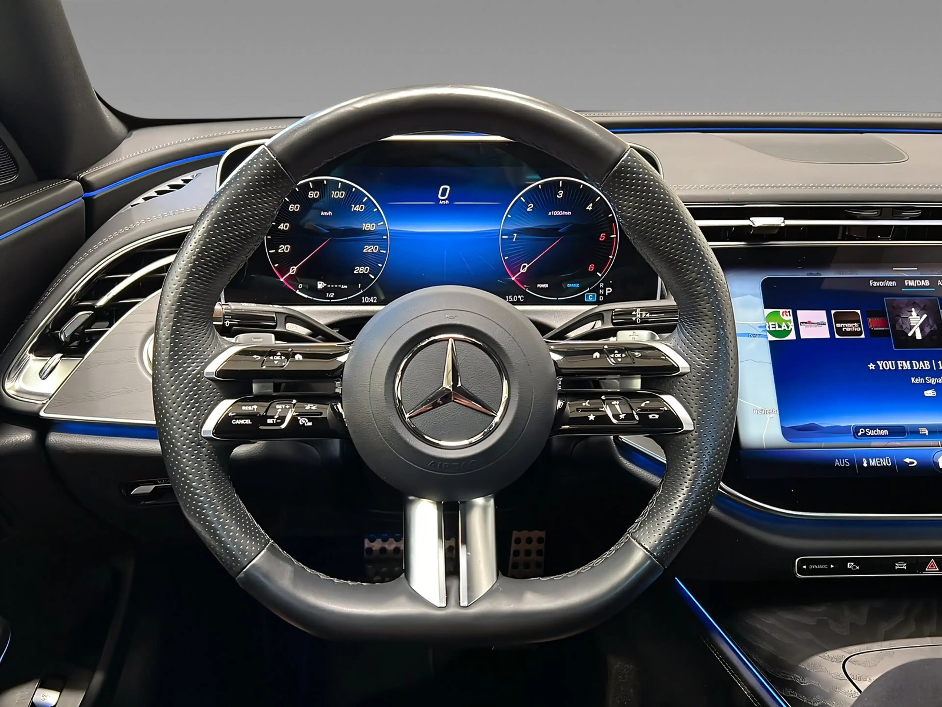 Mercedes-Benz E 450 d 4M AMG+DIGITAL+DISTRO+Memory+LrHz+360° — photo 14