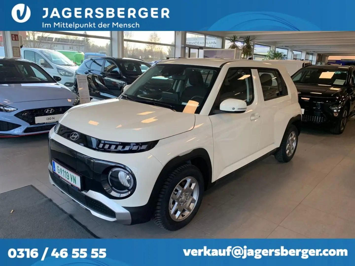 Hyundai Inster 49kWh Smart Line (S) Weiß - 1