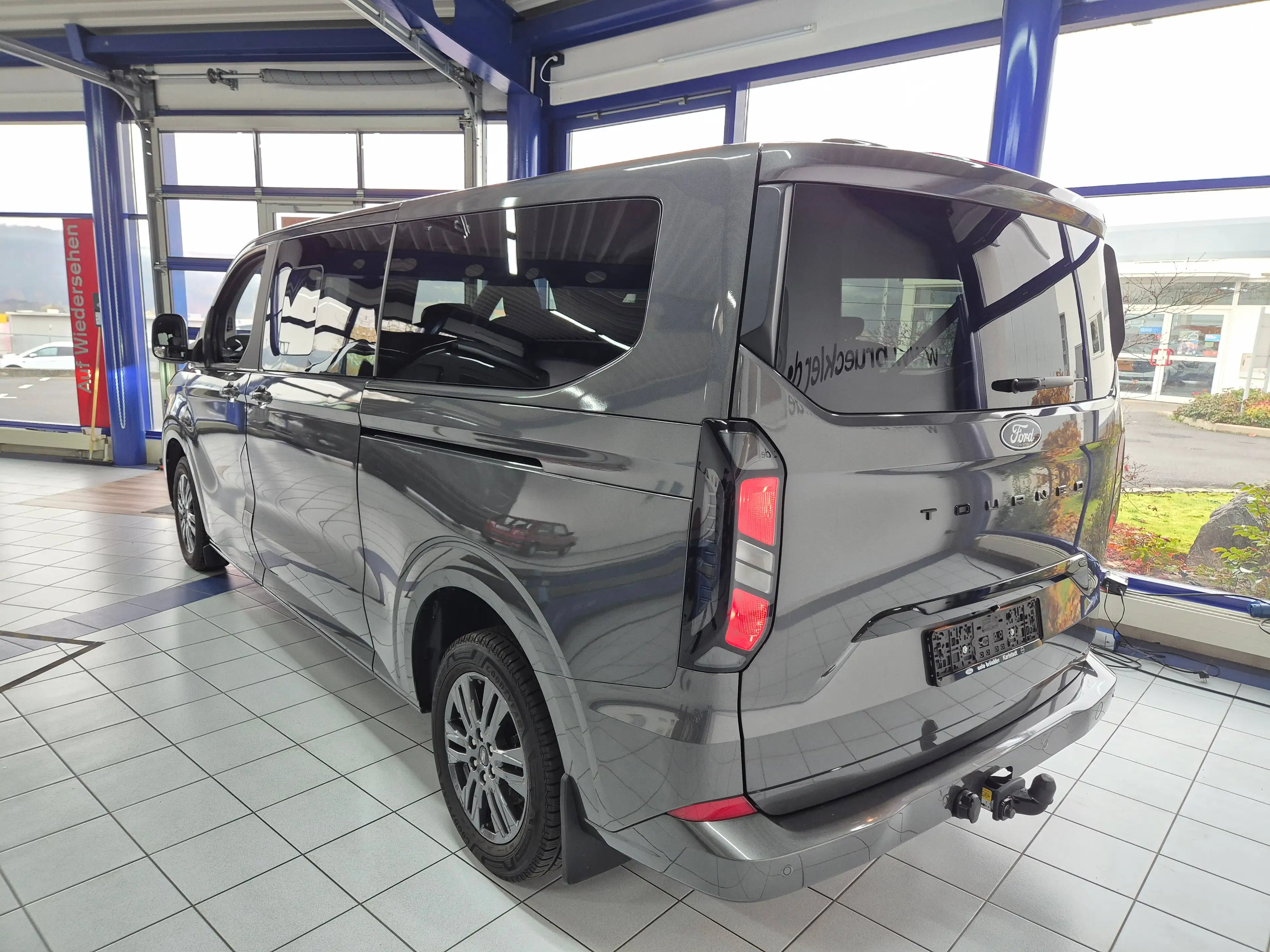 Ford Tourneo Custom 320 L2 Tourneo Titanium - LED - AHK - 8 Sitze - — photo 11