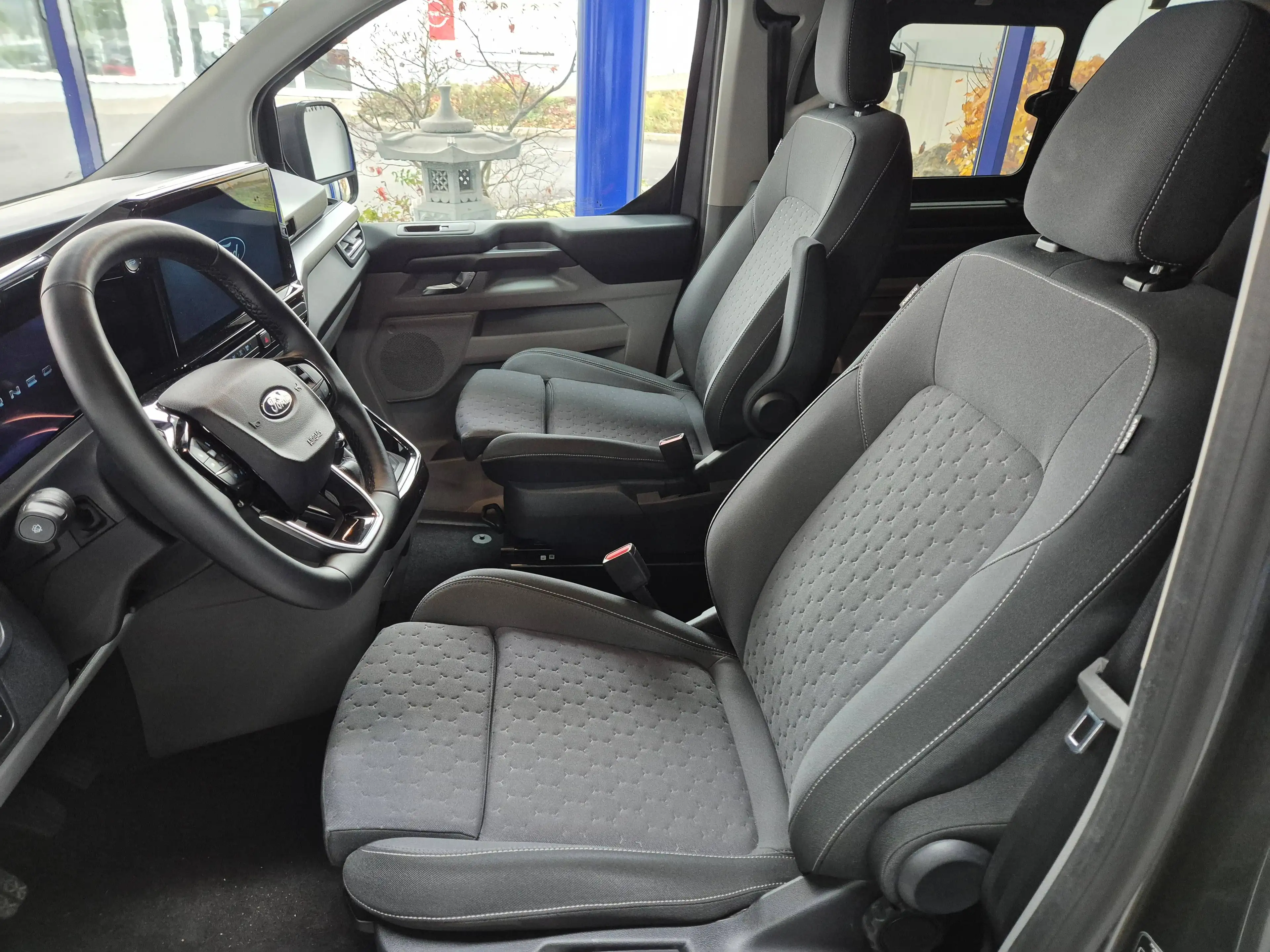Ford Tourneo Custom 320 L2 Tourneo Titanium - LED - AHK - 8 Sitze - — photo 5