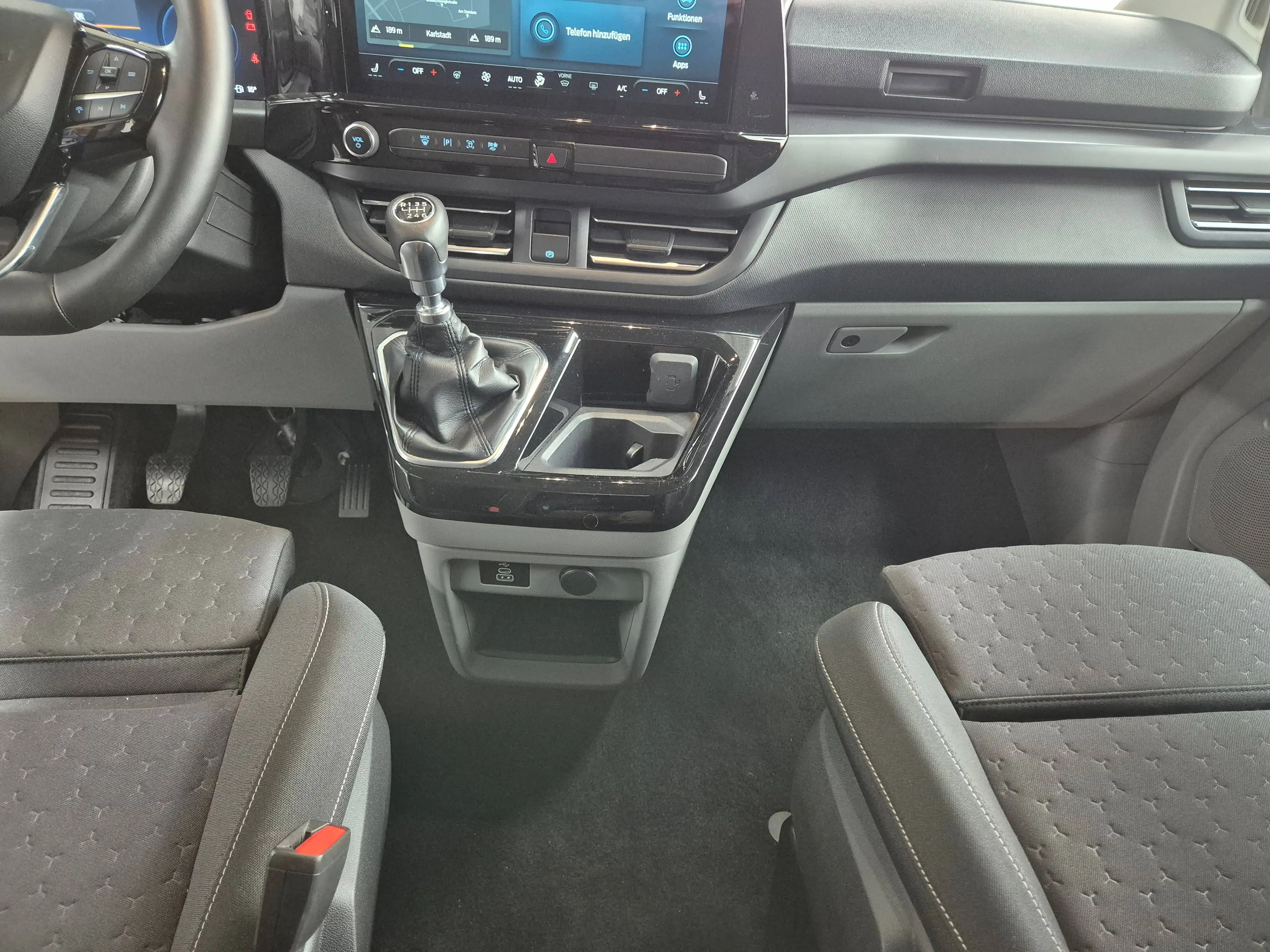Ford Tourneo Custom 320 L2 Tourneo Titanium - LED - AHK - 8 Sitze - — photo 9