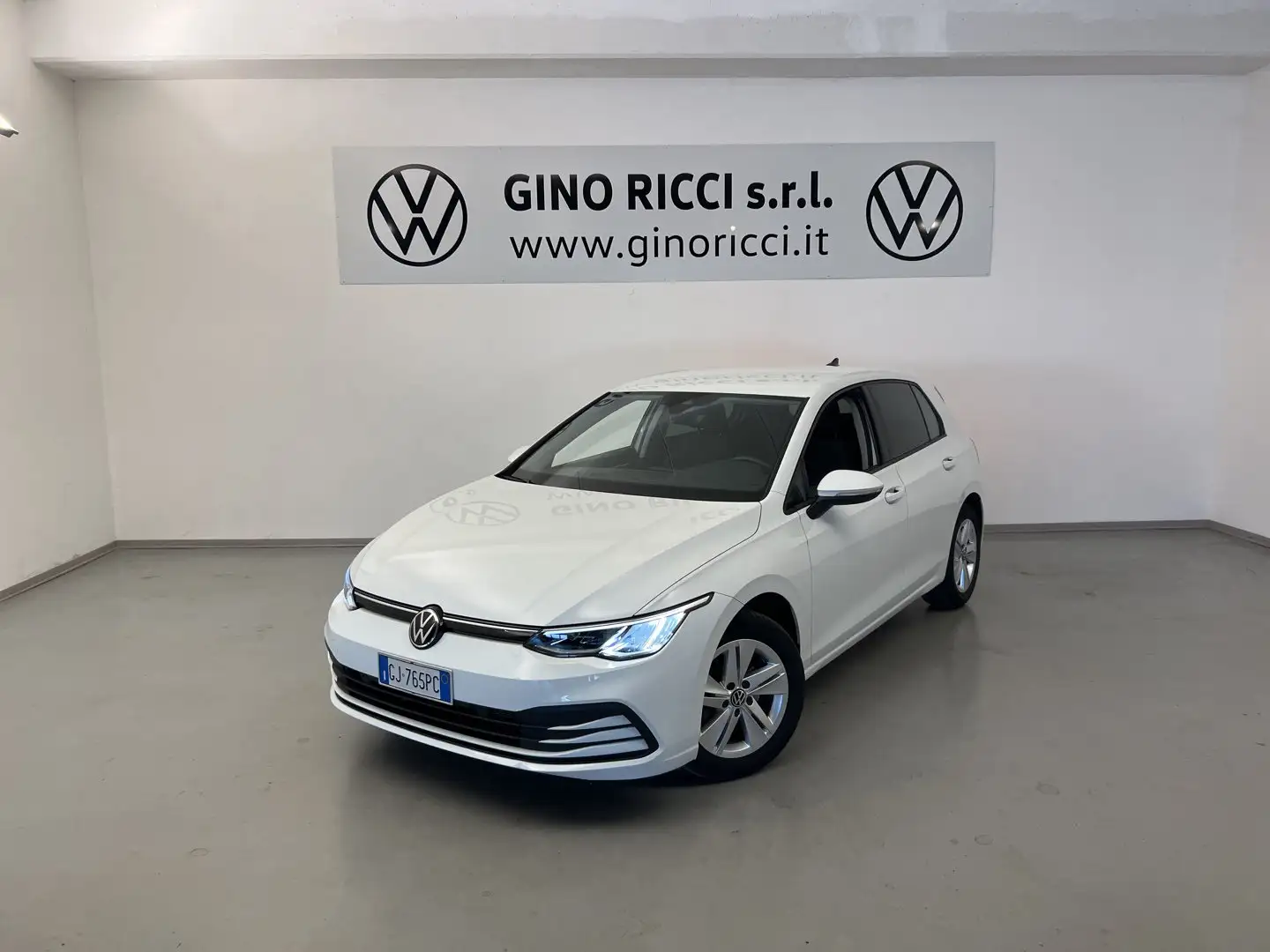 Volkswagen Golf 1.0 eTSI EVO DSG Life Blanc - 1