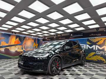 TESLA MODEL X Plaid (704)