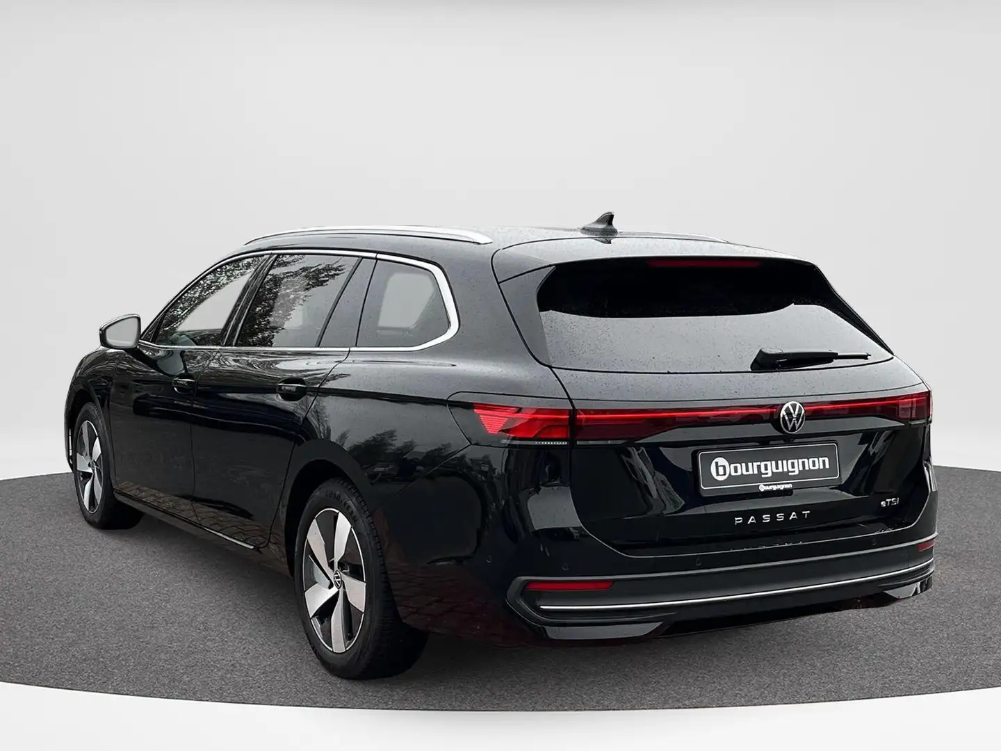Volkswagen Passat Variant 1.5 eTSI Business | 150Pk | Trekhaak | ERGO Massag Noir - 2