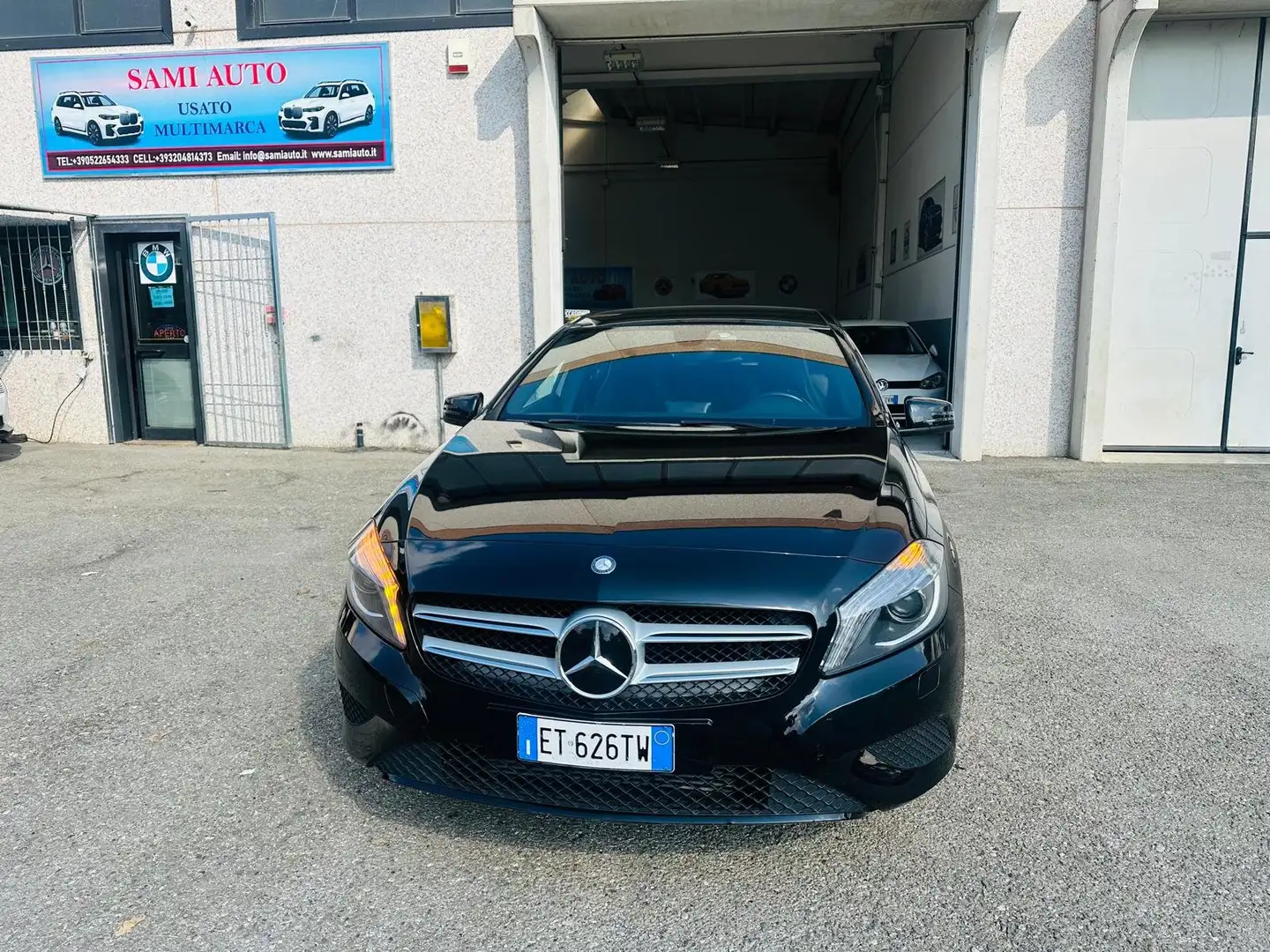 Mercedes-Benz A 180 Classe A - W176 cdi (be) Sport auto Schwarz - 2