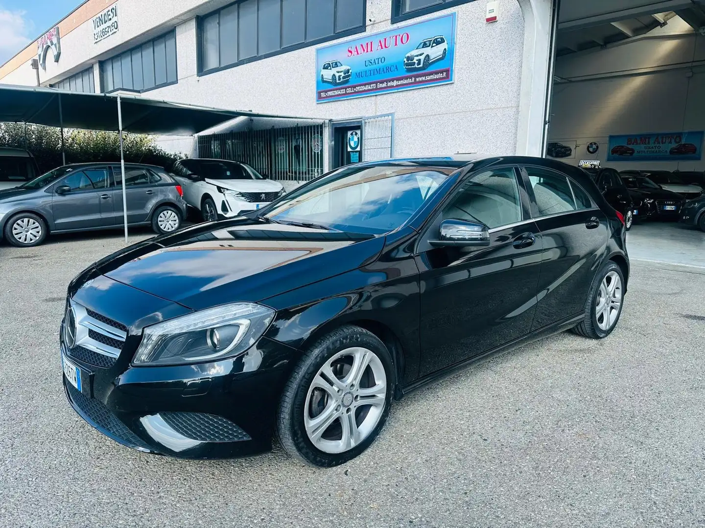 Mercedes-Benz A 180 Classe A - W176 cdi (be) Sport auto Schwarz - 1