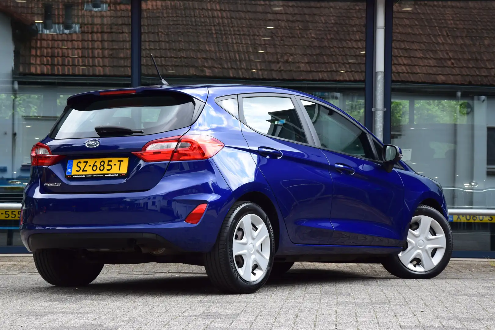 Ford Fiesta 1.1 86PK Trend | Org. NL | BOVAG Garantie | Naviga Blauw - 2