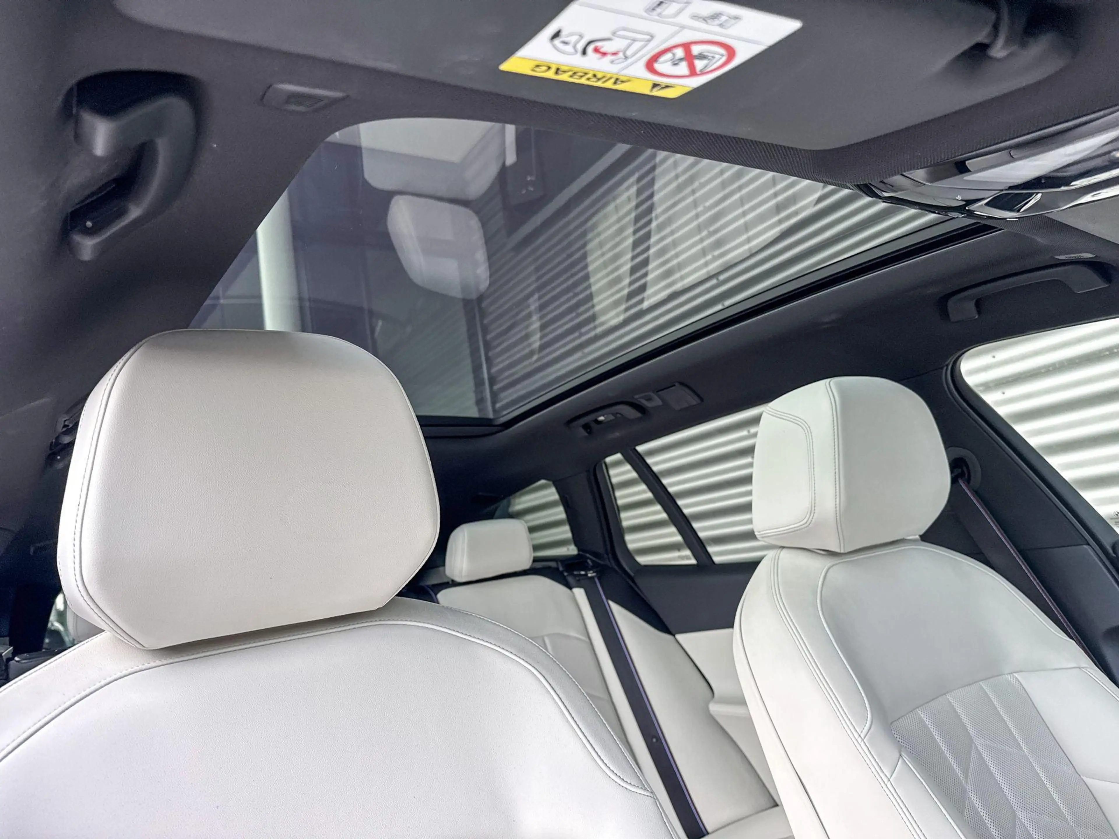 BMW 530 5-serie Touring 530e — photo 7