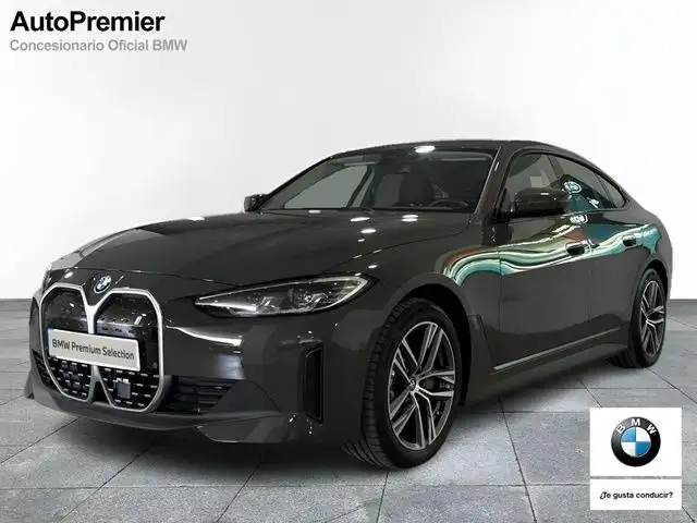 BMW i4 eDrive40