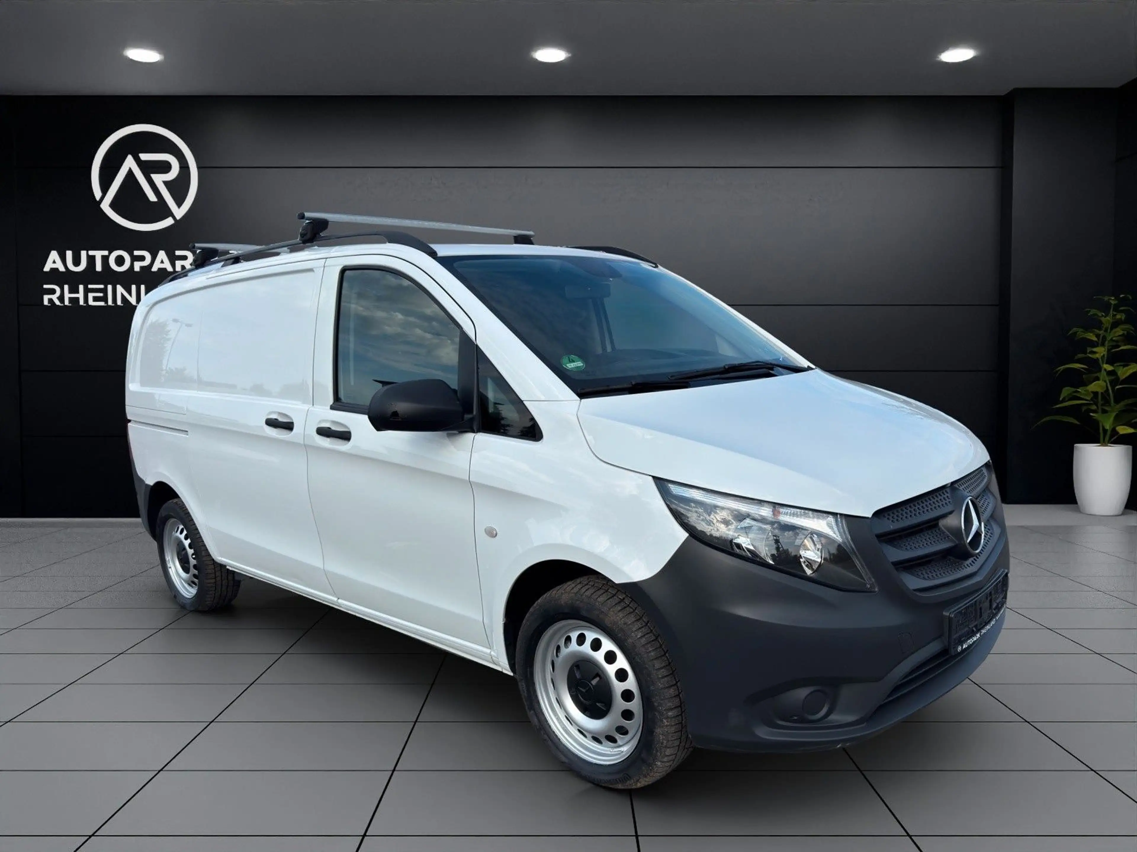 Mercedes-Benz Vito Kasten 114 CDI 4x4 kompakt*KLIMA*AUTOMATIK — photo 3