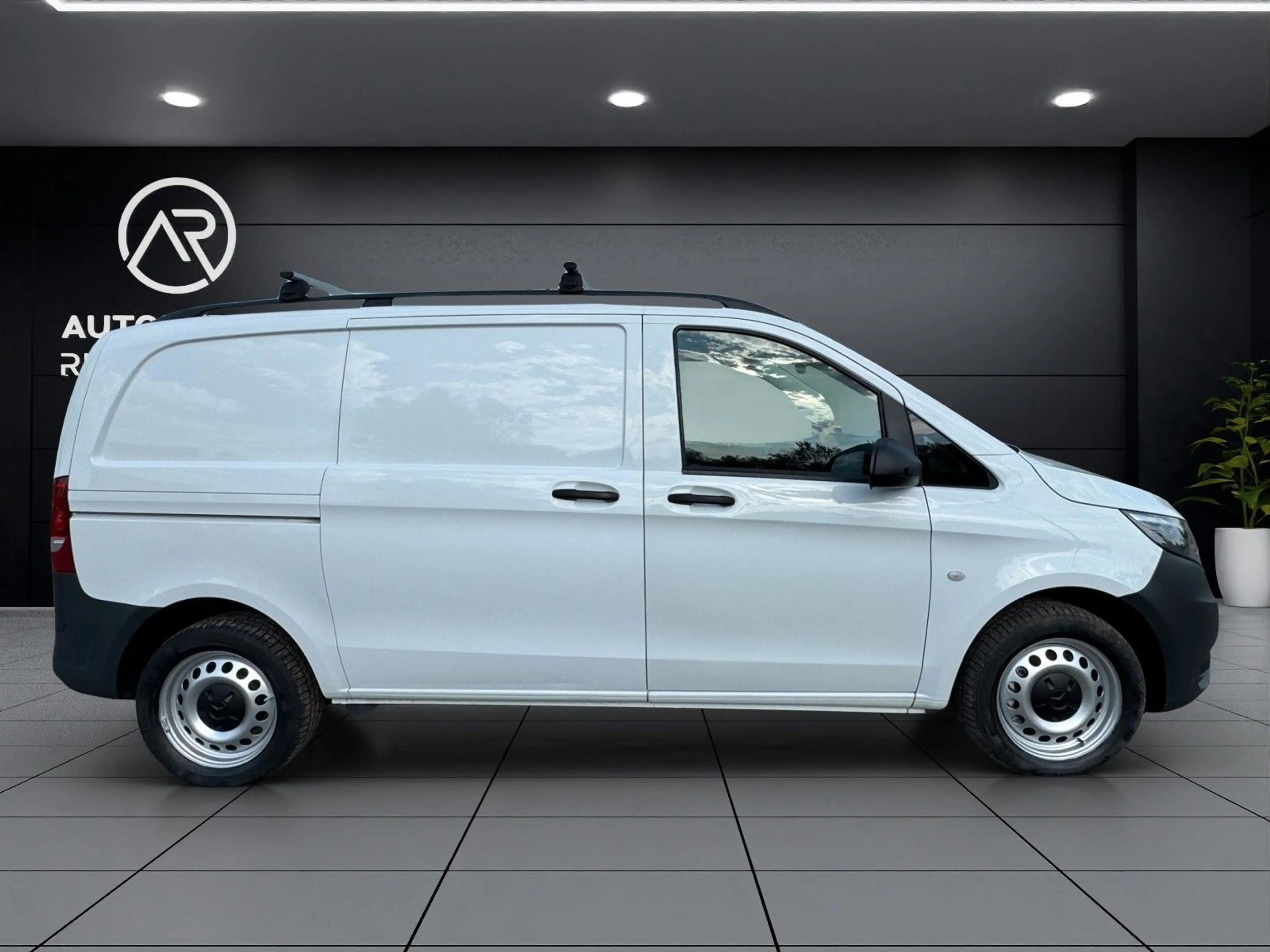 Mercedes-Benz Vito Kasten 114 CDI 4x4 kompakt*KLIMA*AUTOMATIK — photo 2