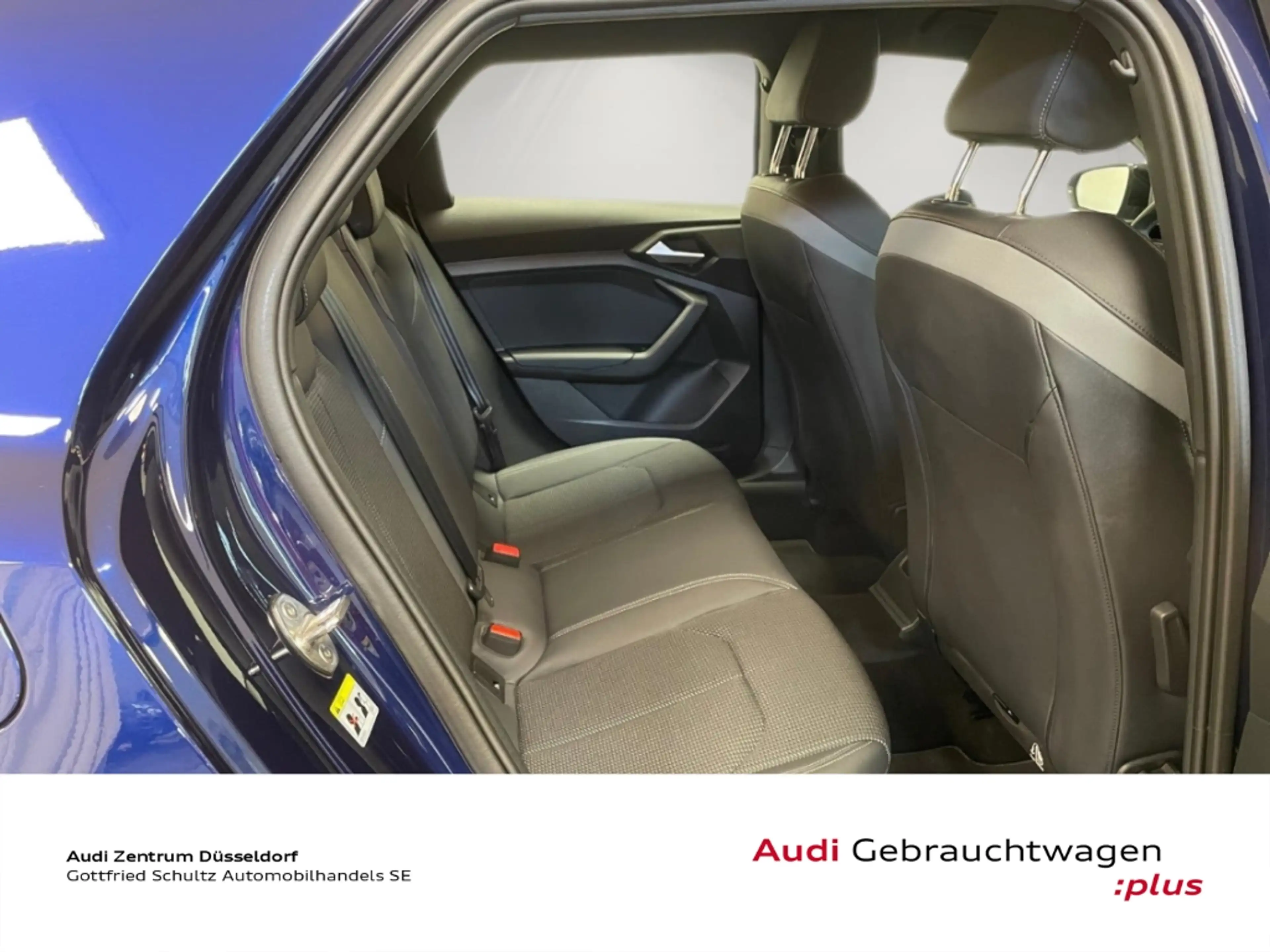 Audi A1 allstreet 30 TFSI S-LINE CARPLAY PDC LED — photo 8