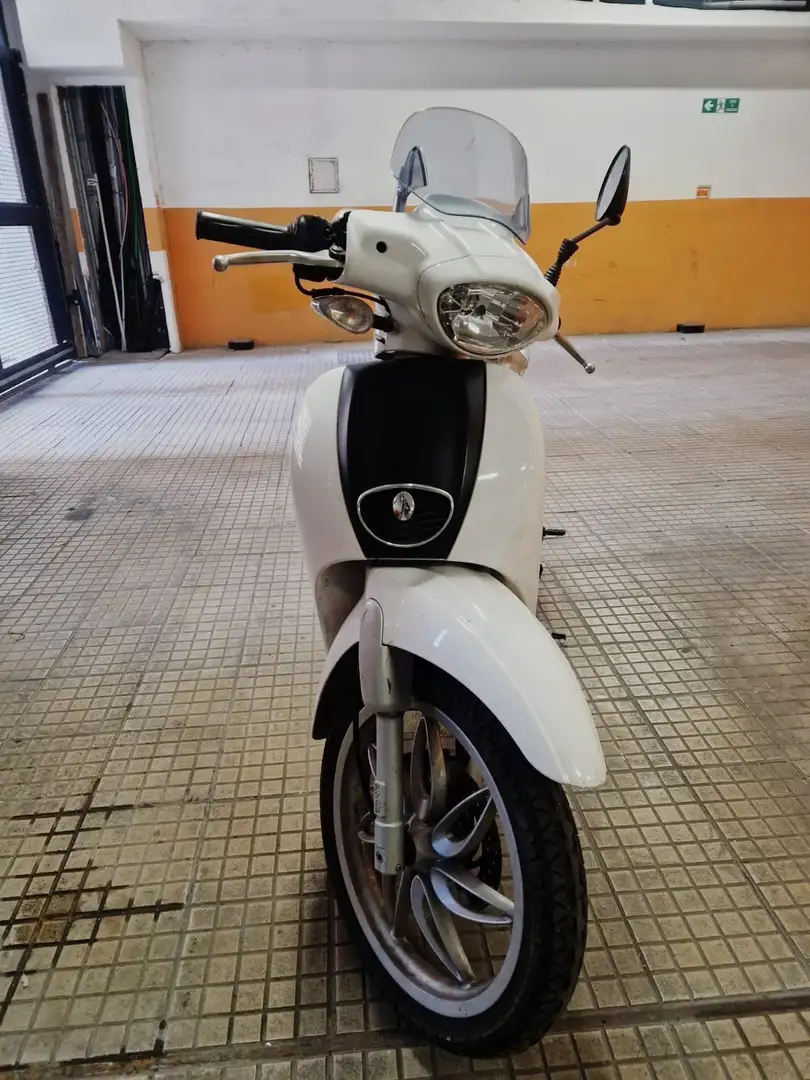 Aprilia Scarabeo 50 Alb - 2