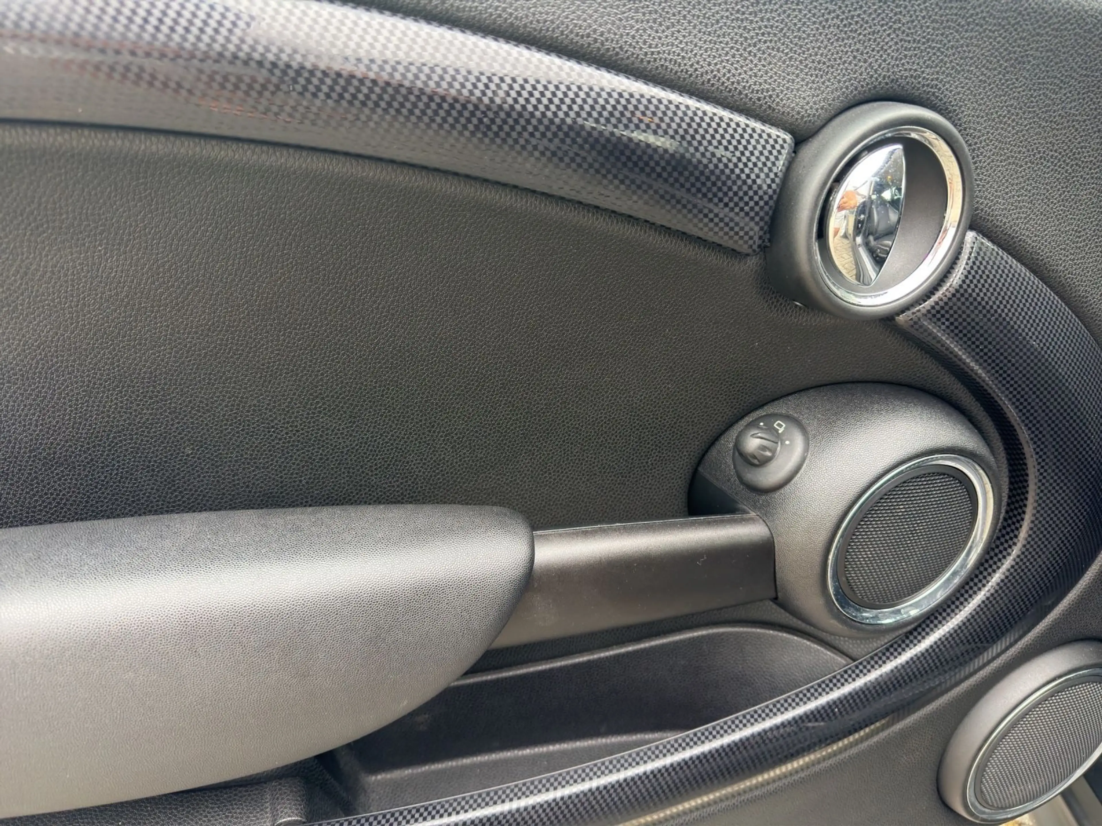 MINI Cooper SD Clubman Cooper SD Navi+Xenon+Sitzhzg — photo 14