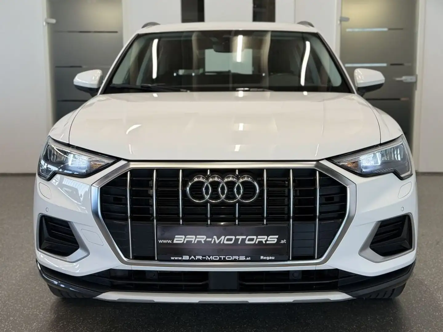Audi Q3 35 TFSI advanced *VIRTUAL*LANE*SHZ*PDC*CARPLAY* Weiß - 2