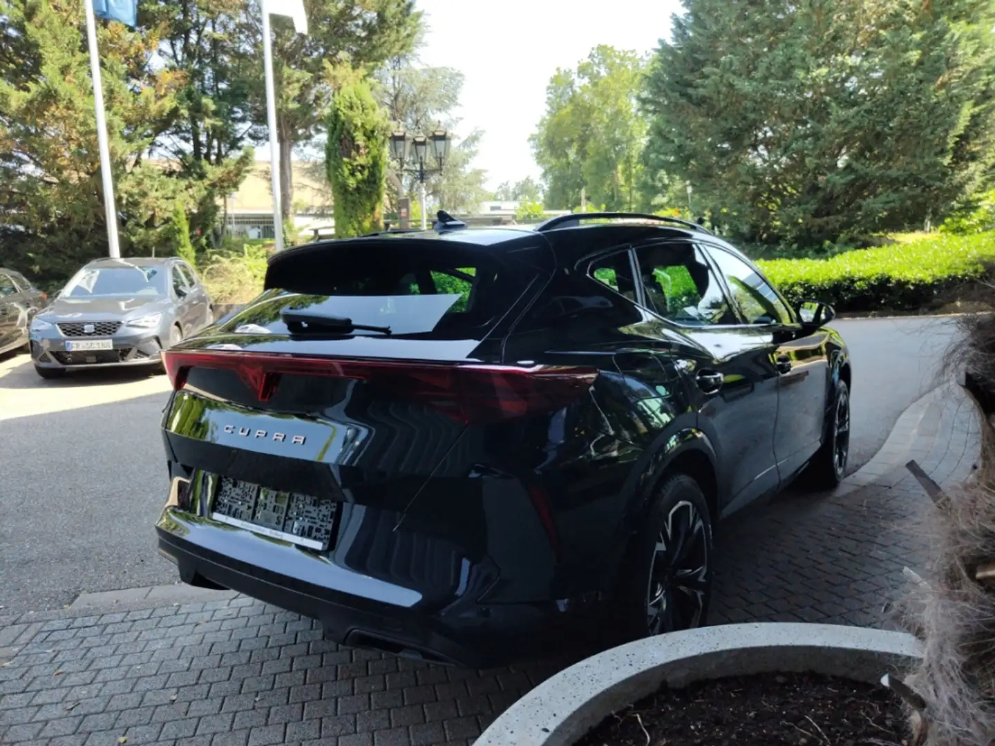 CUPRA Formentor FORMENTOR 1.5 eTSI Navi Digitales Cockpit LED Sper Schwarz - 2