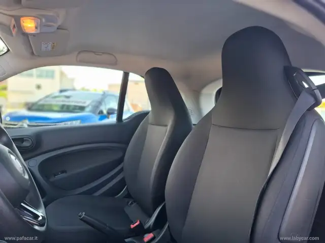 Smart Fortwo view 8