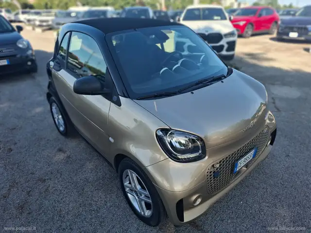 Smart Fortwo view 3