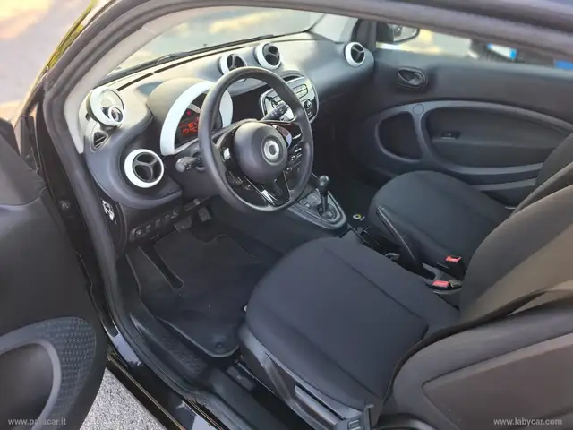 Smart Fortwo view 14