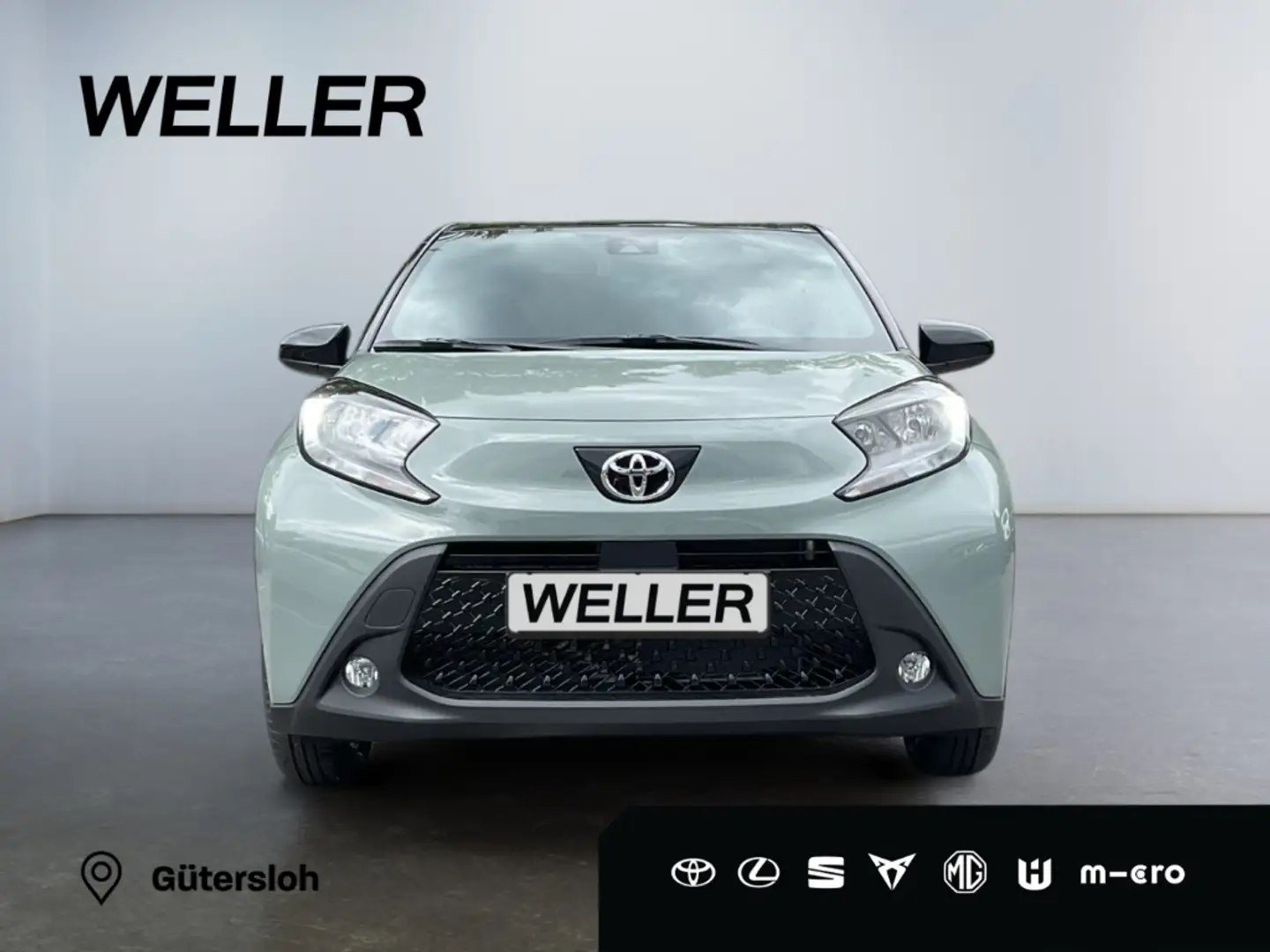 Toyota Aygo X S-CVT Teamplayer *ACC*Kamera*CarPlay*SHZ* Grün - 2