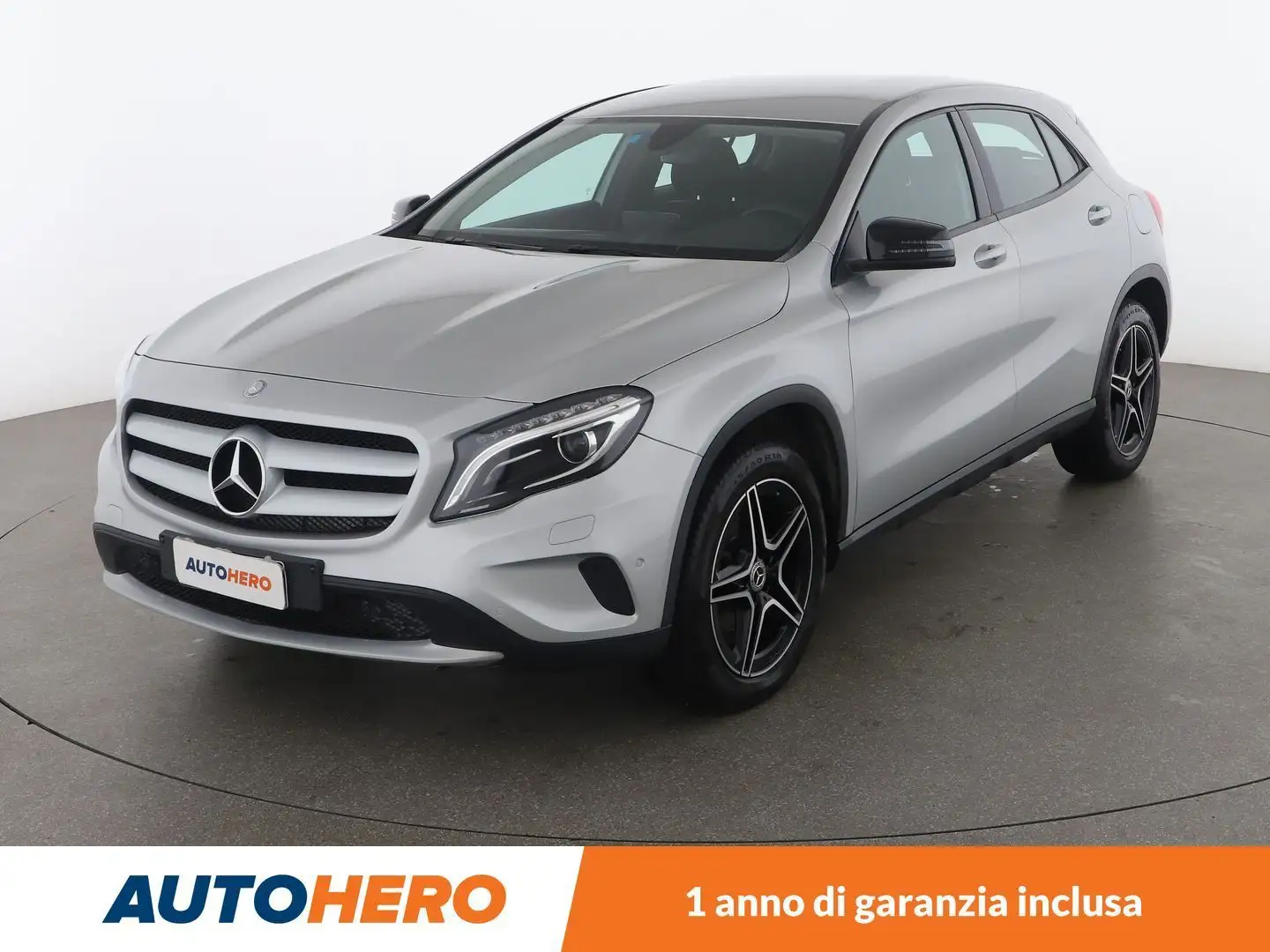 Mercedes-Benz GLA 200 GLA 200 d Executive Automatic 4Matic Argento - 1