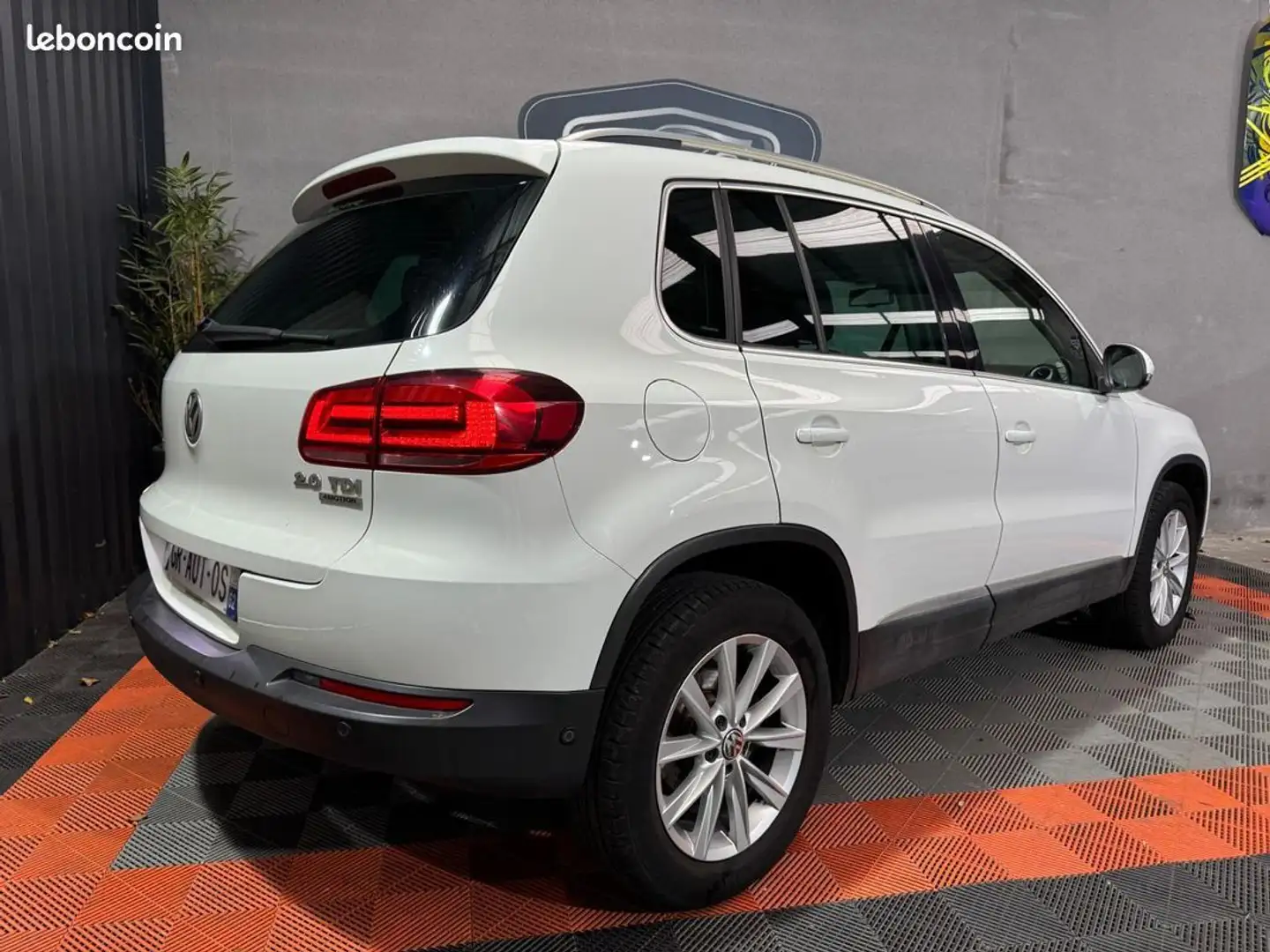 Volkswagen Tiguan 2.0 TDI 140cv Sportline 4Motion BlueMotion 112000km garantie 12 mois CUIR GPS TOIT PANORAMIQUE NON OUVRANT RADAR DE RECUL Wit - 2
