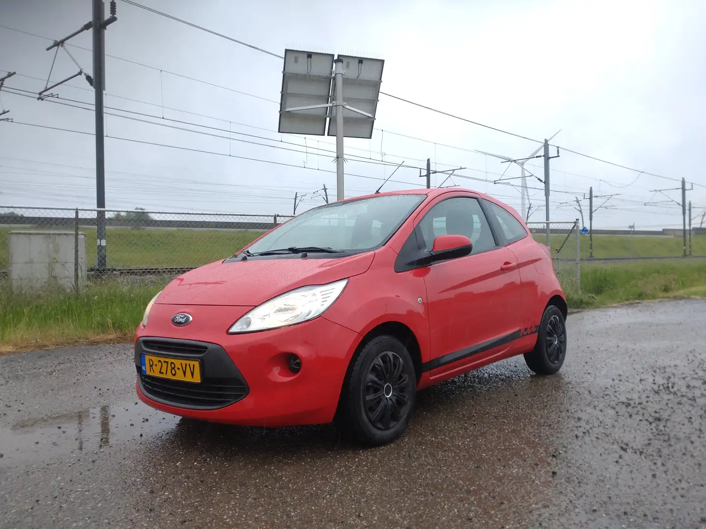 Ford Ka/Ka+ 1.2 Champions Ed s/s Airco Stoelverwarming Rojo - 1