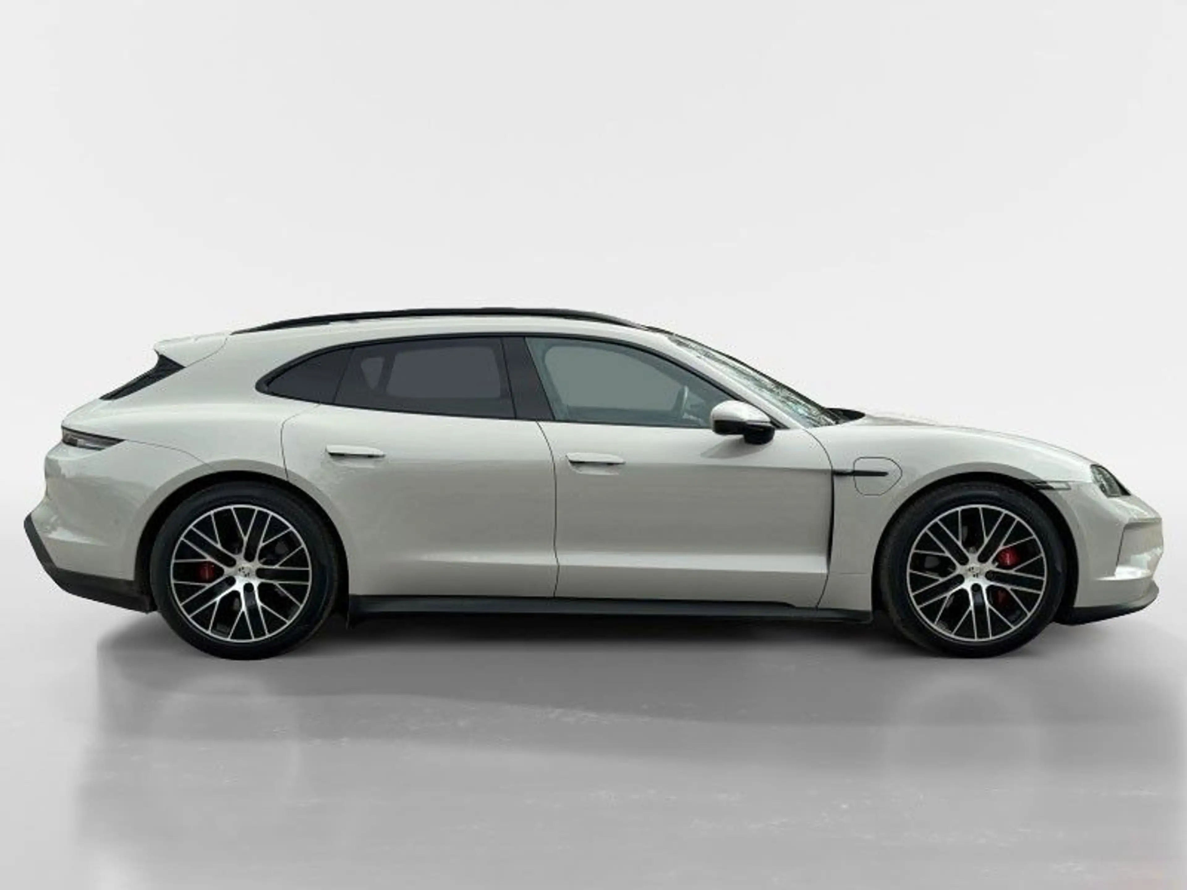 Porsche Taycan Sport Turismo 4 S — photo 6