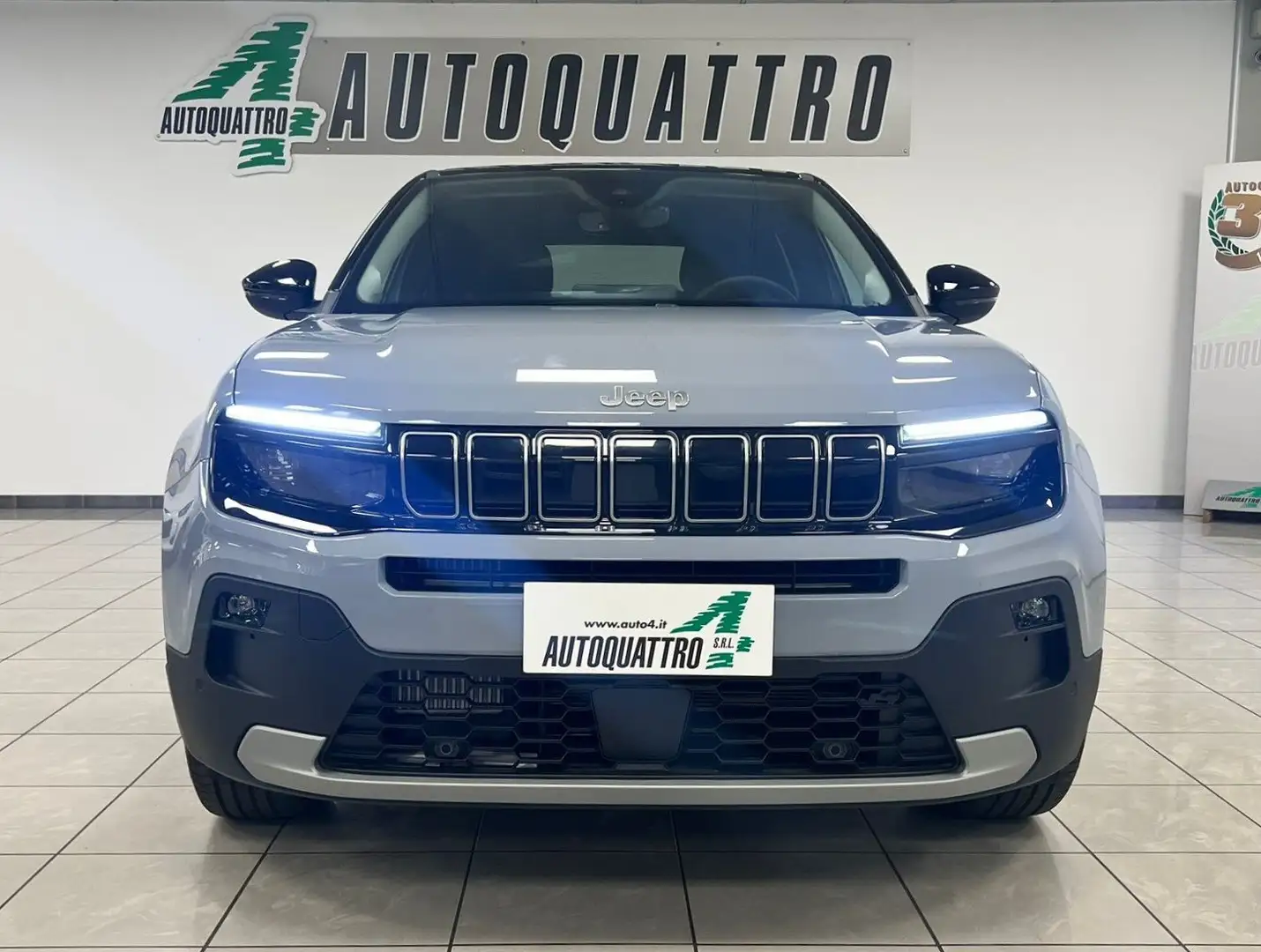 Jeep Avenger Avenger 1.2 turbo e-hybrid mhev Summit edct6 Grigio - 1
