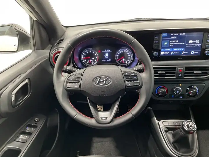 Hyundai i10 2022, foto 9