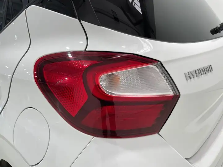 Hyundai i10 2022, foto 17
