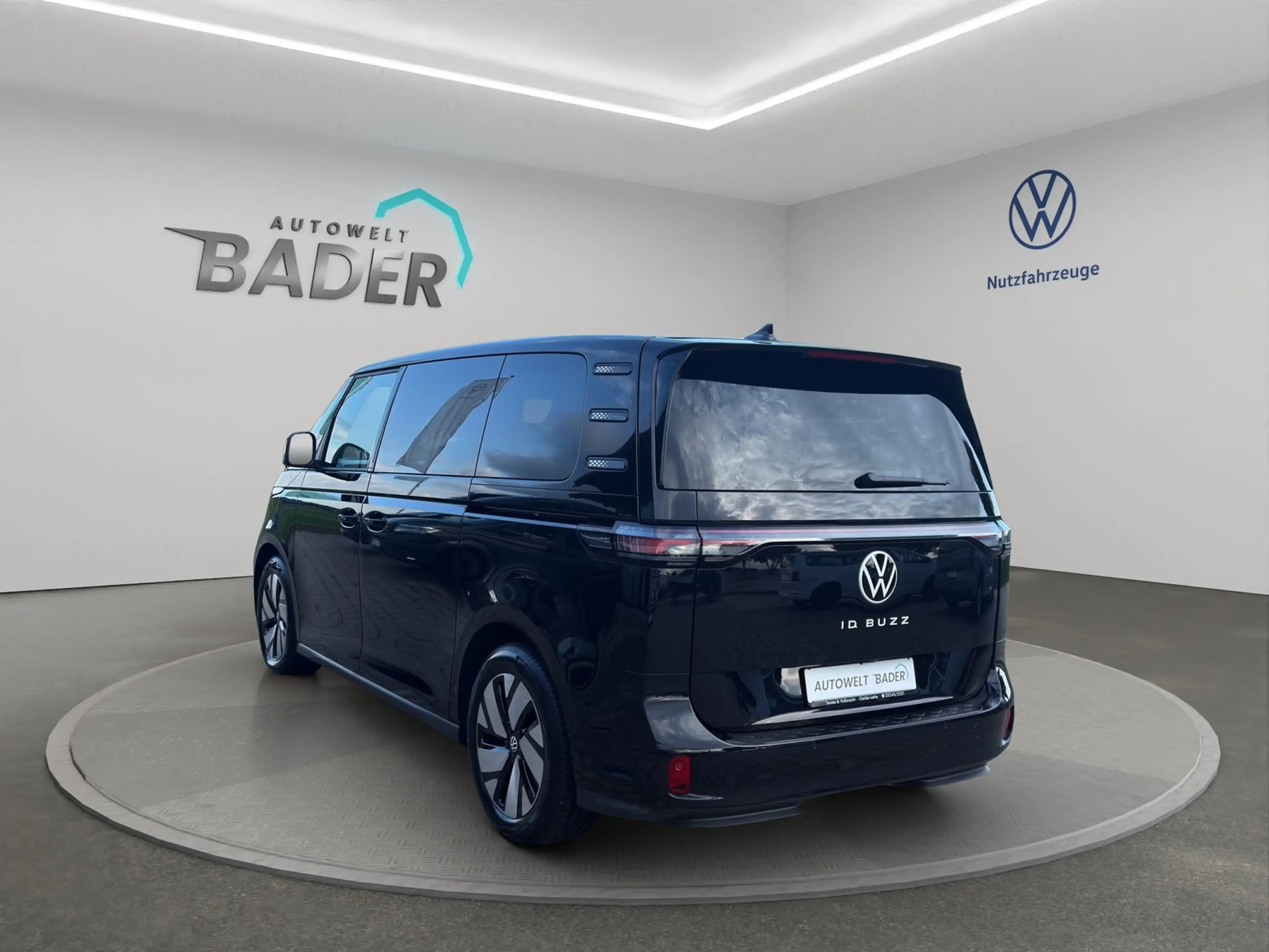 Volkswagen ID. Buzz Pro kurzer Radstand 210 kW (286 PS) Heckantrieb... — photo 4