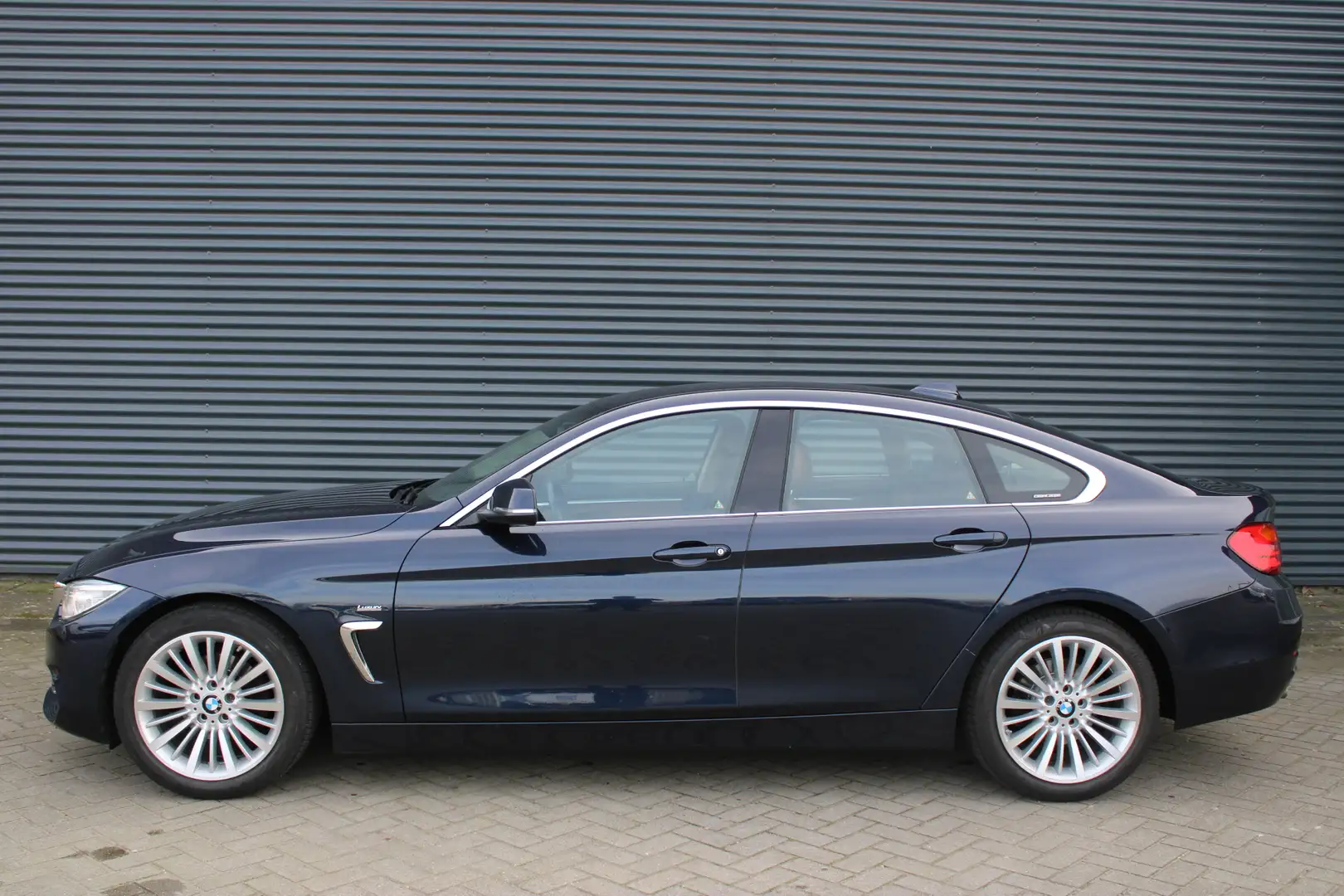 BMW 420 4-serie Gran Coupé 420i Centennial High Executive Blauw - 2