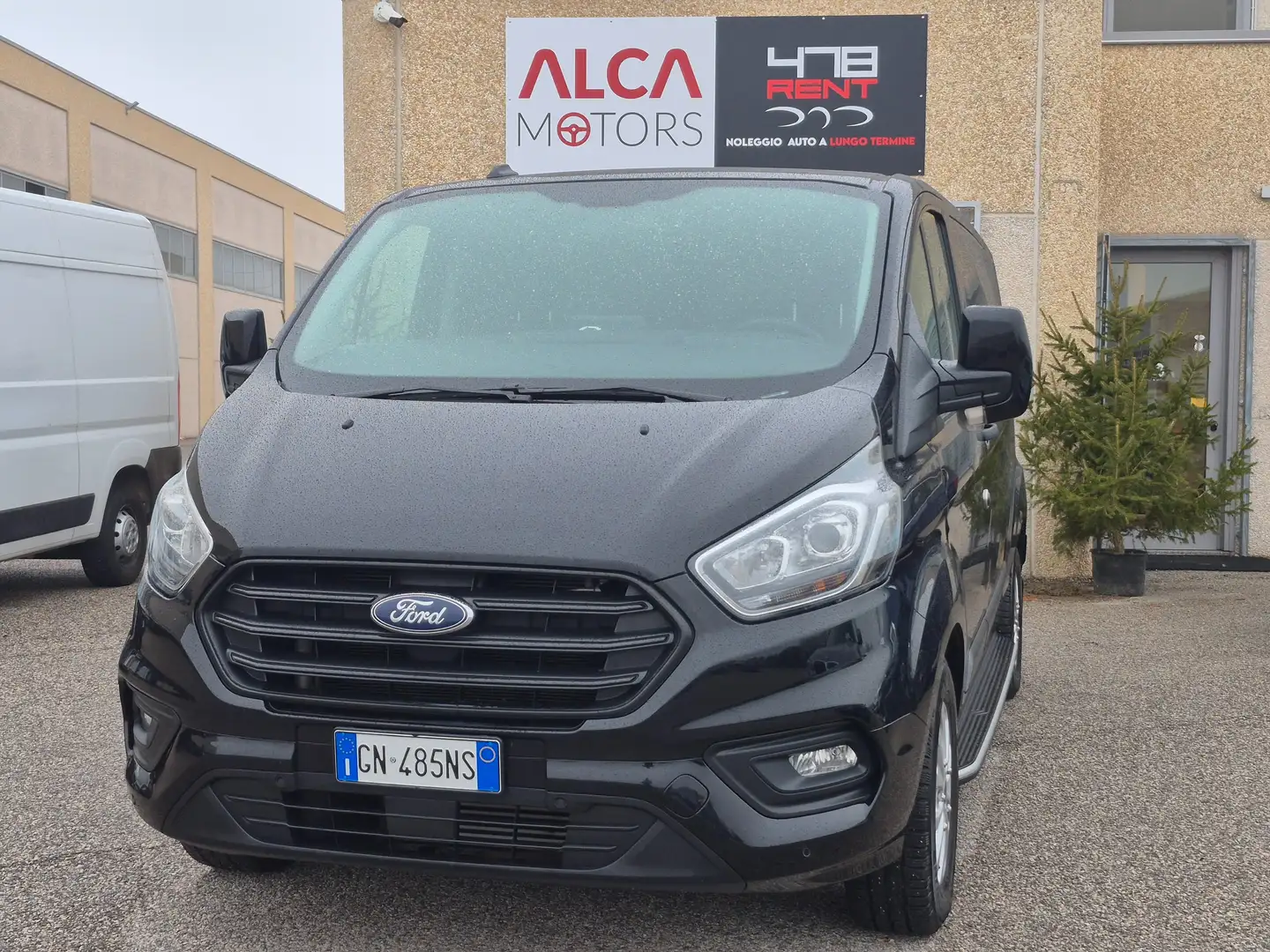 Ford Transit Custom 320 2.0 EcoBlue 130CV auto 9 POSTI TITANIUM Nero - 1
