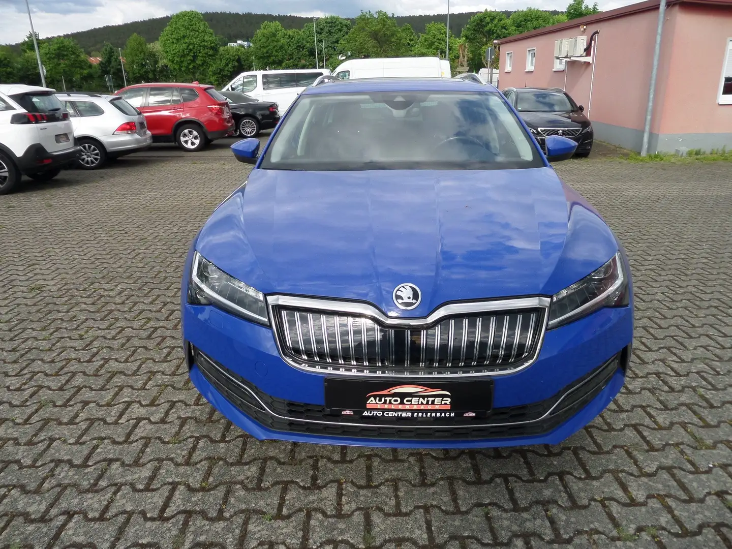 Skoda Superb Style iV Hybrid+Pano-SD+4xSHZ+LED+AHK+Navi+Automat Azul - 2