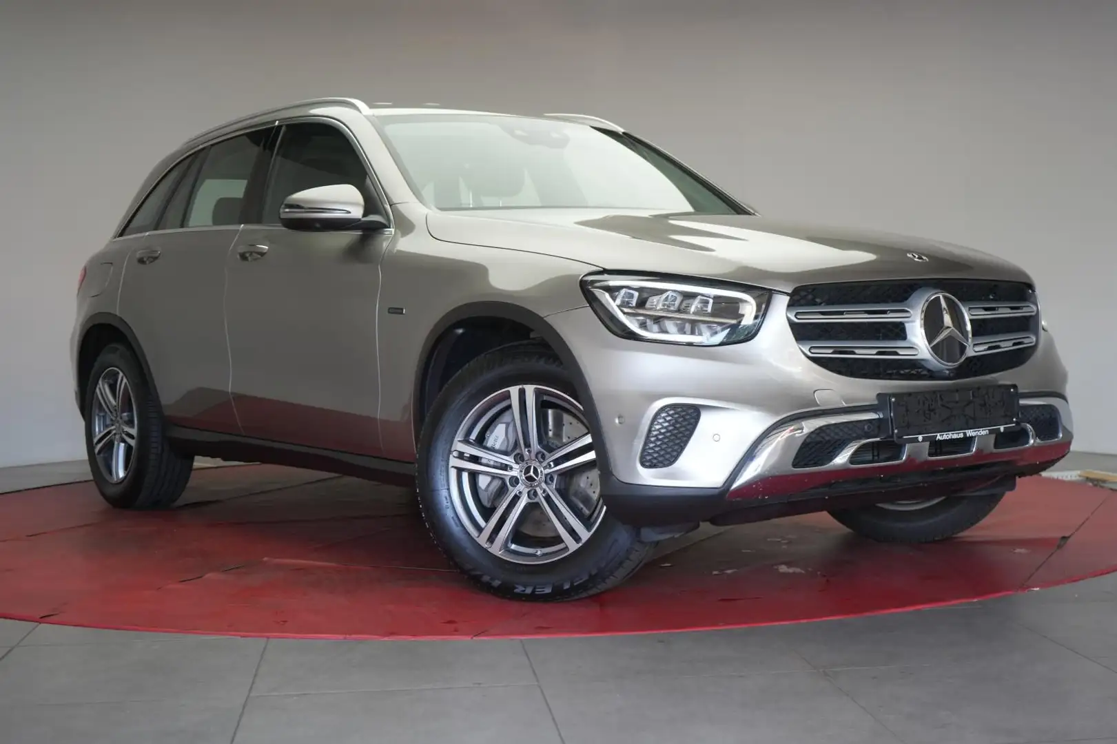 Mercedes-Benz GLC 300 de 4Matic 9G-Tronic Leder/Distronic/Kame Silber - 1