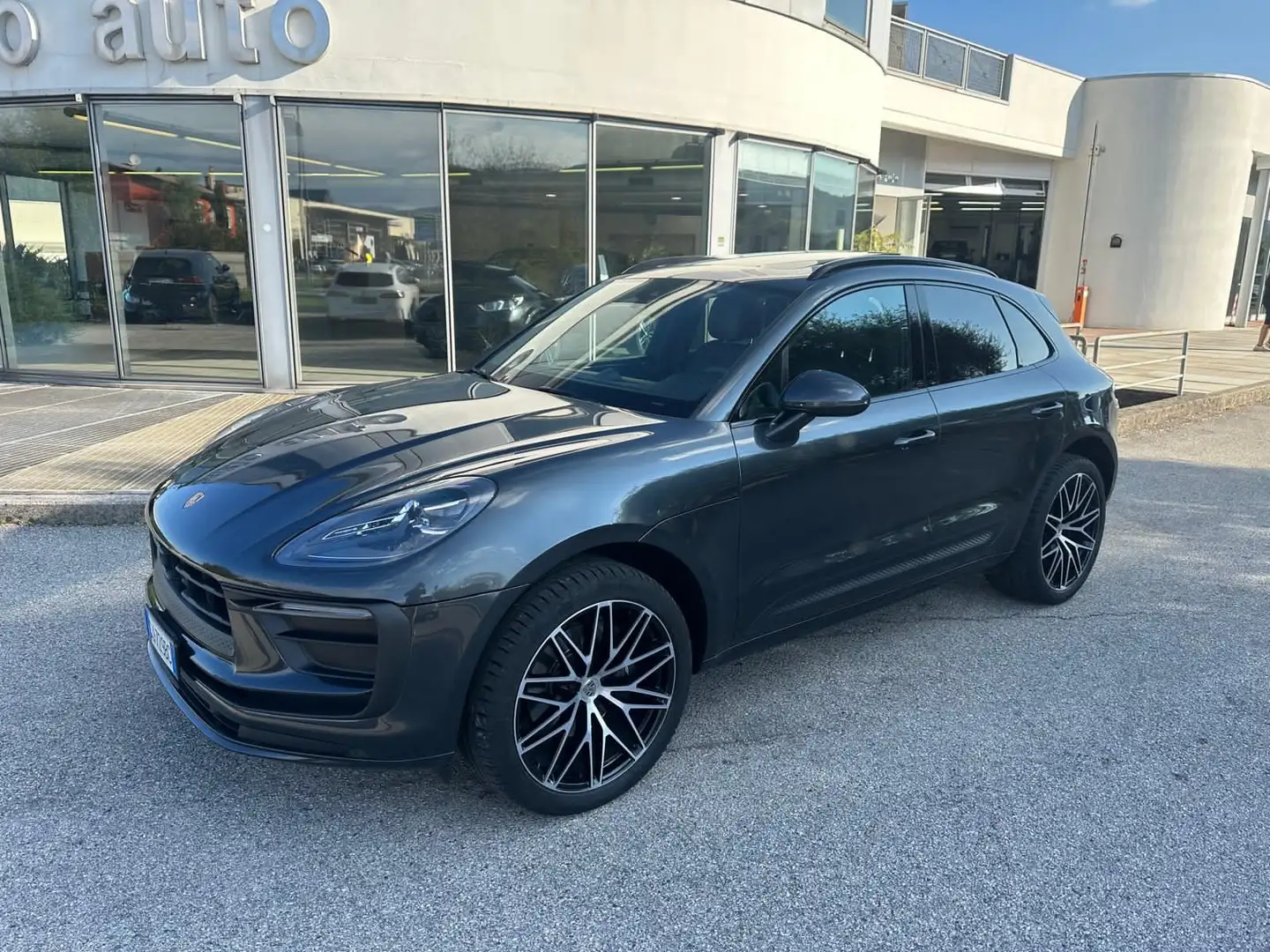 Porsche Macan 265CV IVA ESPOSTA TASTO SPORT/TETTO/RADAR Grigio - 2