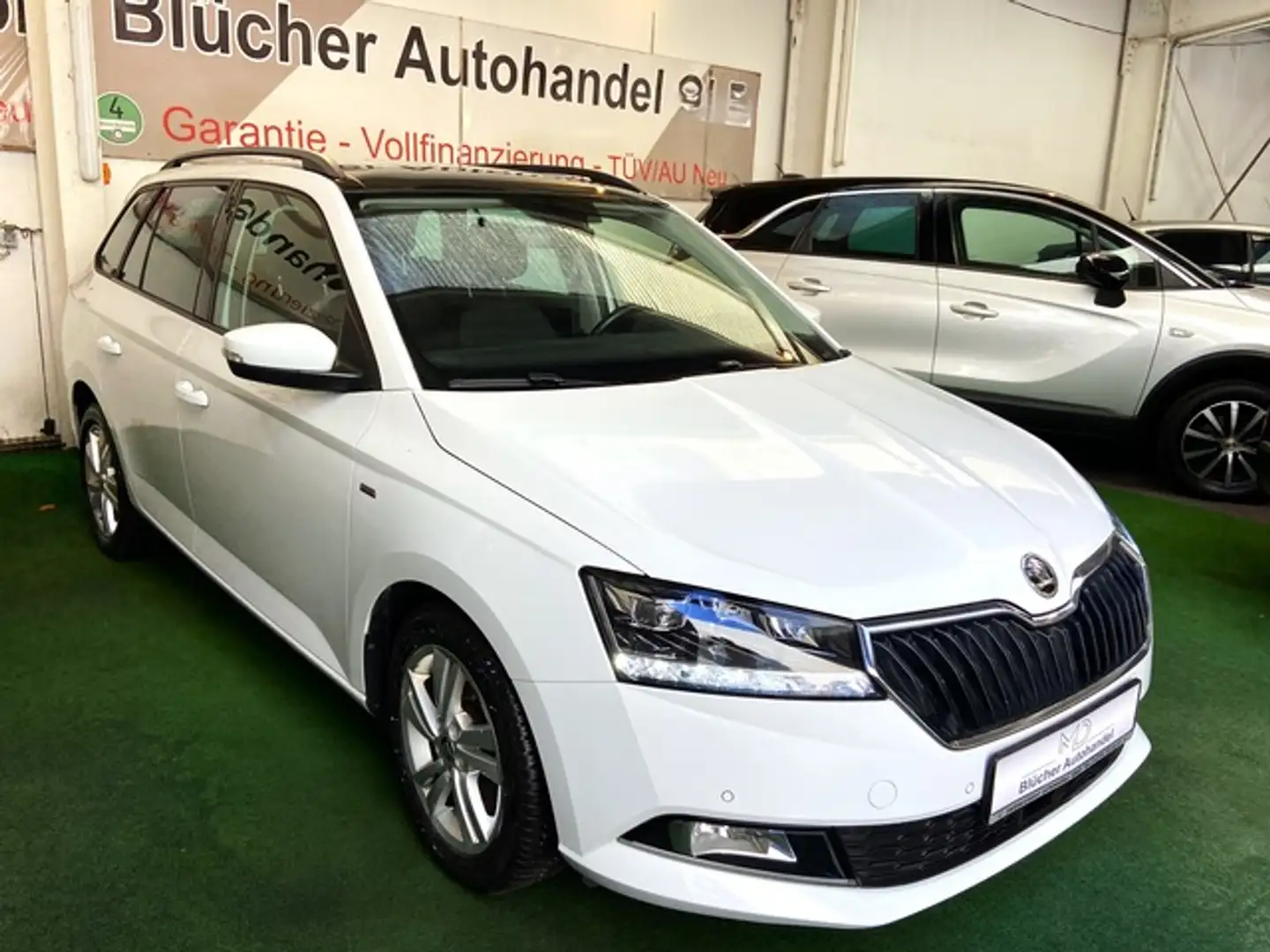 Skoda Fabia Combi Sonderedition Clever Automatik Weiß - 2