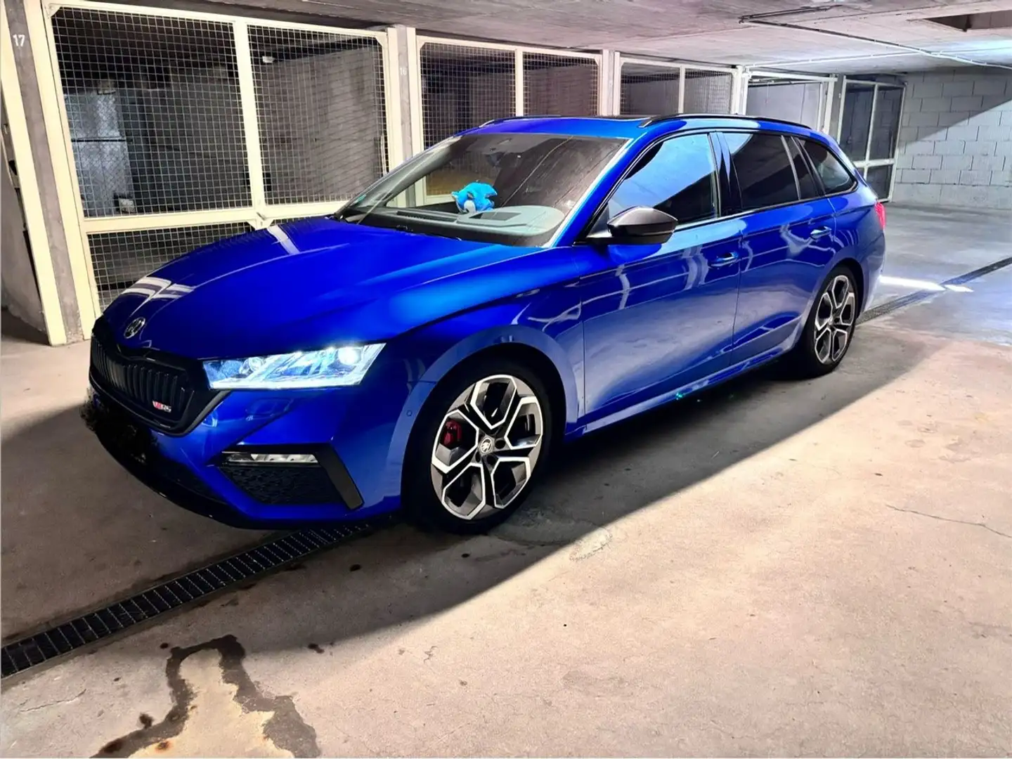 Skoda Octavia RS First Edition Blau - 2