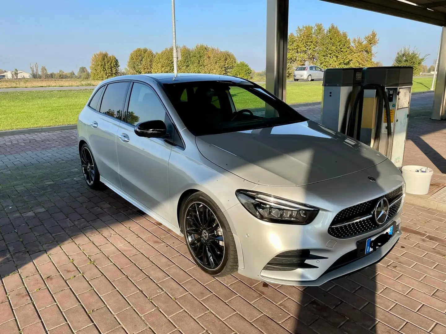 Mercedes-Benz B 200 Classe B200d - W247 2021 Premium auto Argento - 1