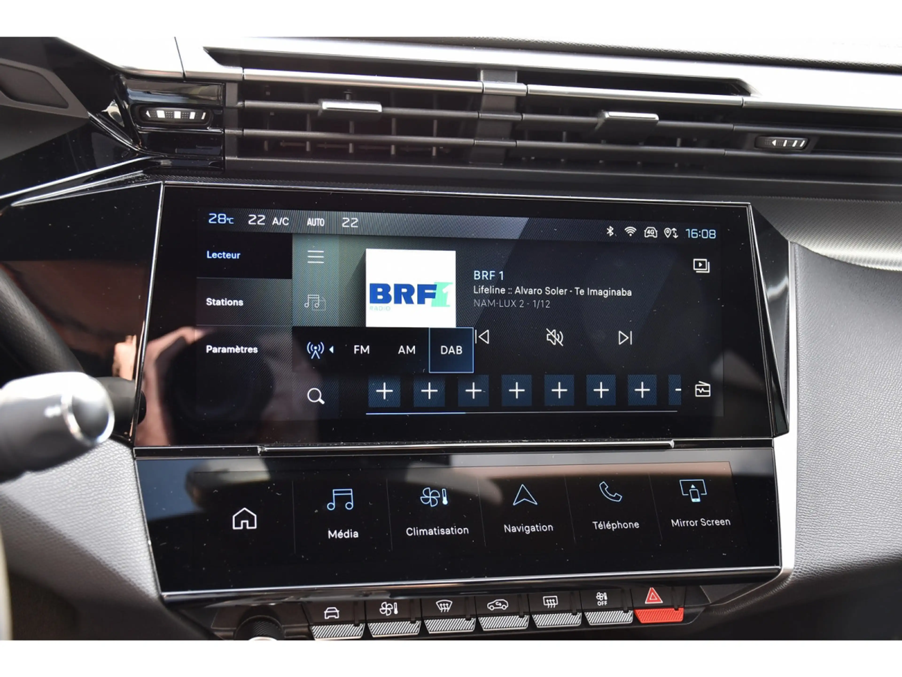 Peugeot 408 1.2 Hybrid 145 e-DCS6 GT MEMO SG MASS CAM360 1° M. — photo 11