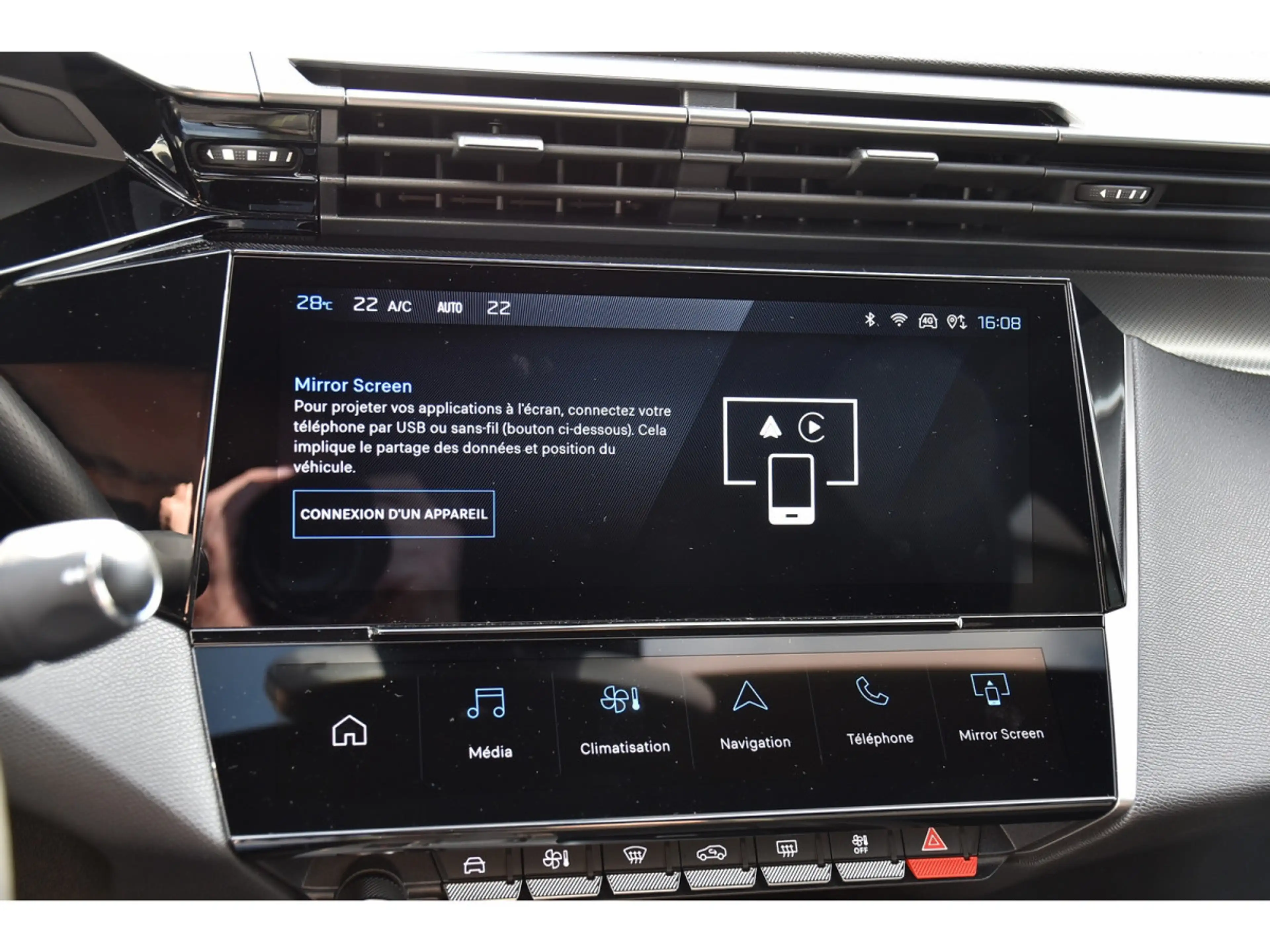 Peugeot 408 1.2 Hybrid 145 e-DCS6 GT MEMO SG MASS CAM360 1° M. — photo 13