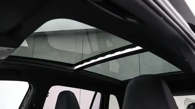 Volkswagen Tiguan view 8