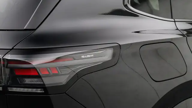 Volkswagen Tiguan view 19