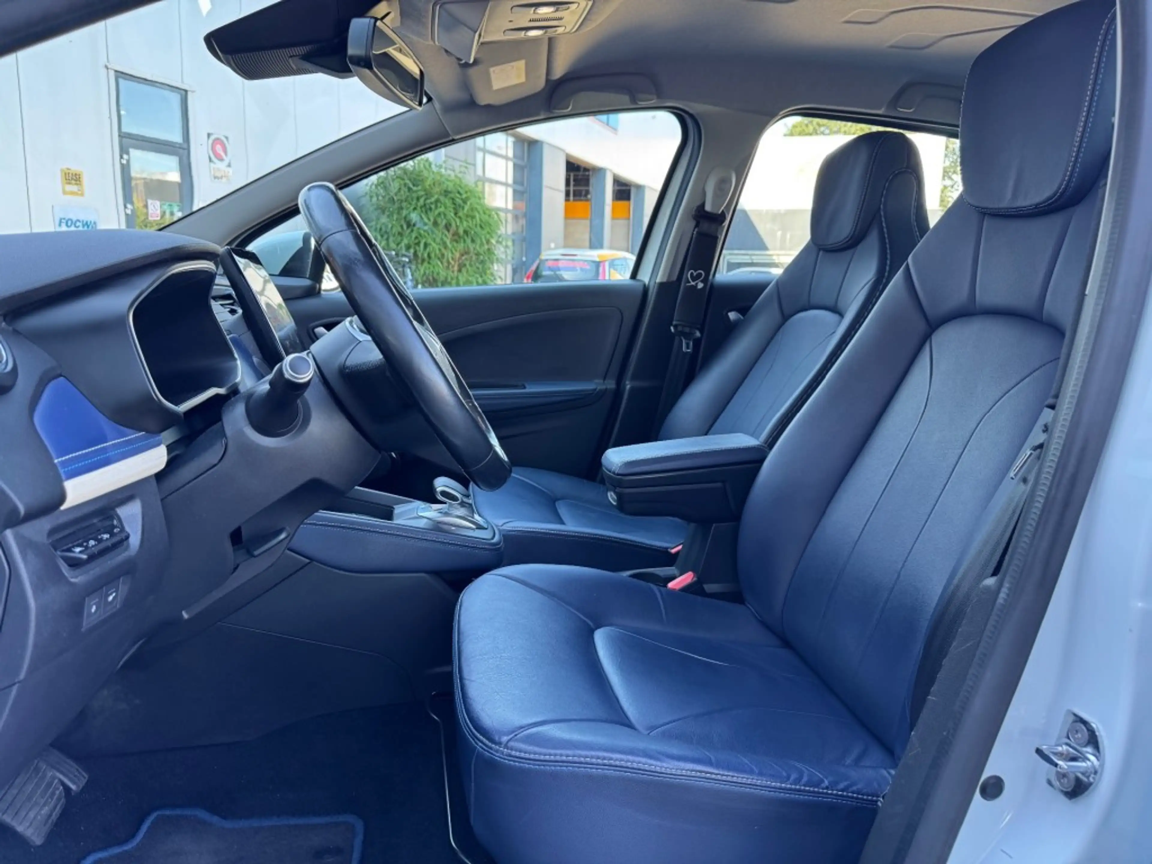 Renault ZOE R135 Riviera 52 kWh - incl accu - camera - stoel/s — photo 16