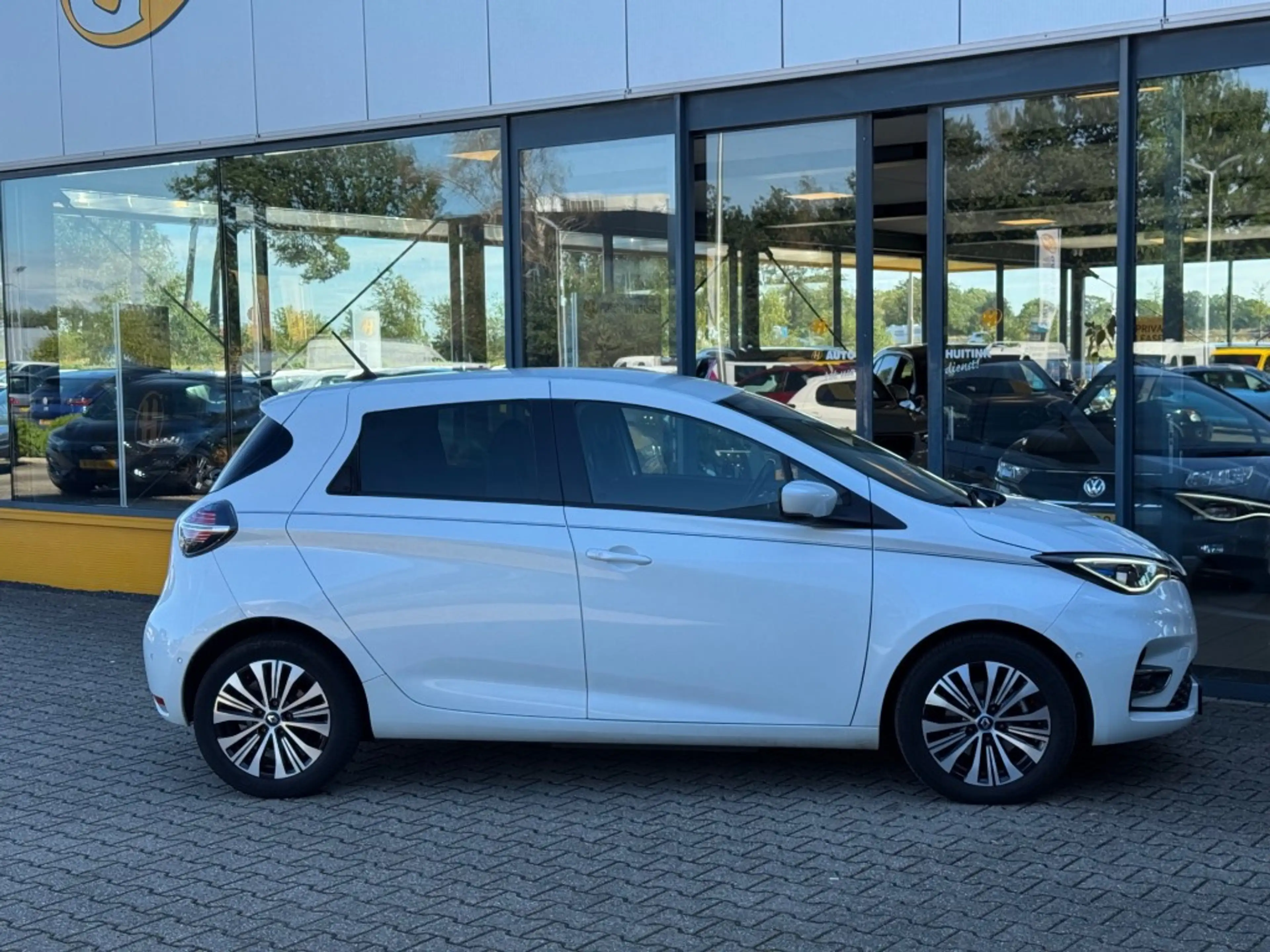 Renault ZOE R135 Riviera 52 kWh - incl accu - camera - stoel/s — photo 5