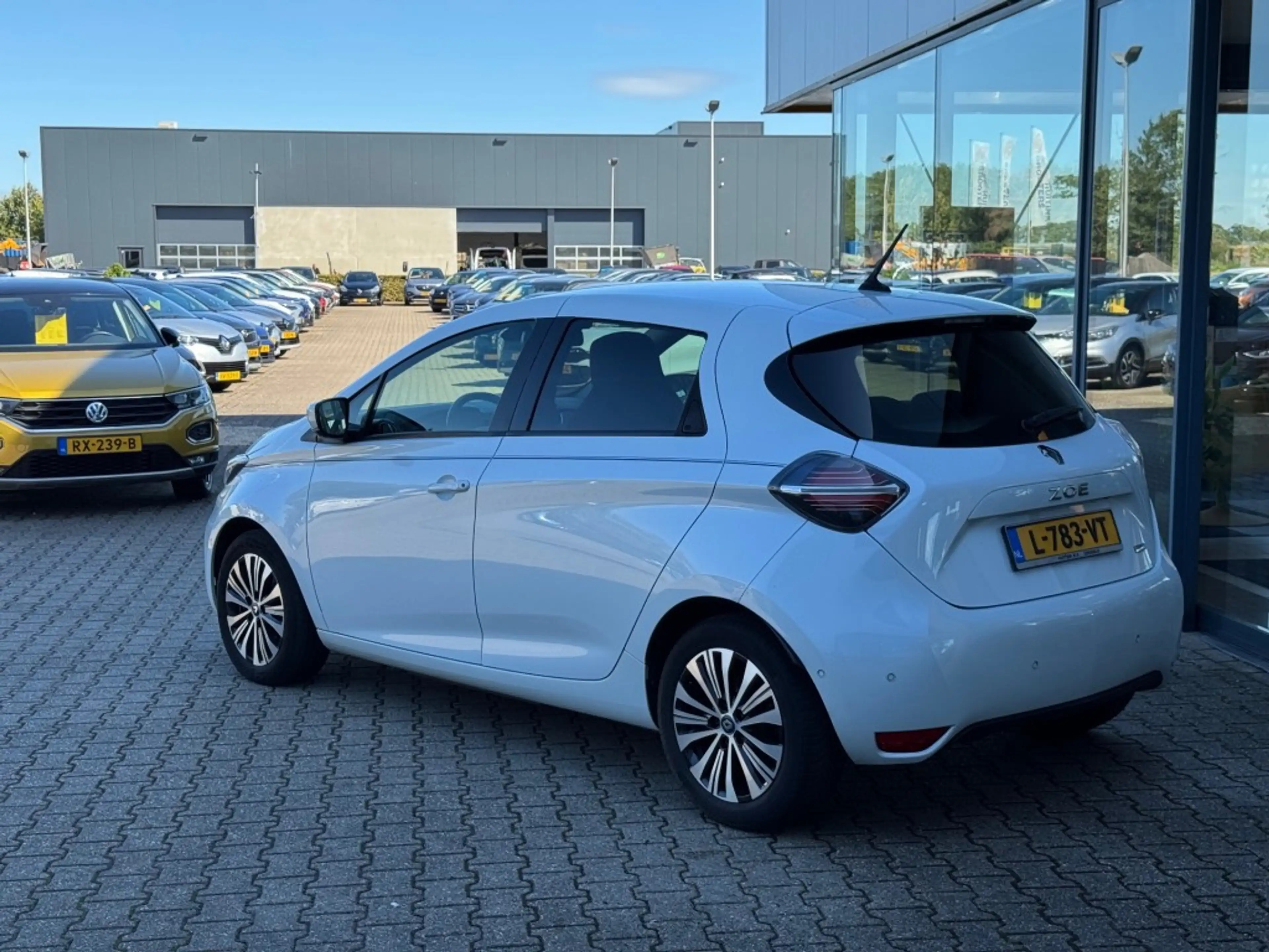 Renault ZOE R135 Riviera 52 kWh - incl accu - camera - stoel/s — photo 3