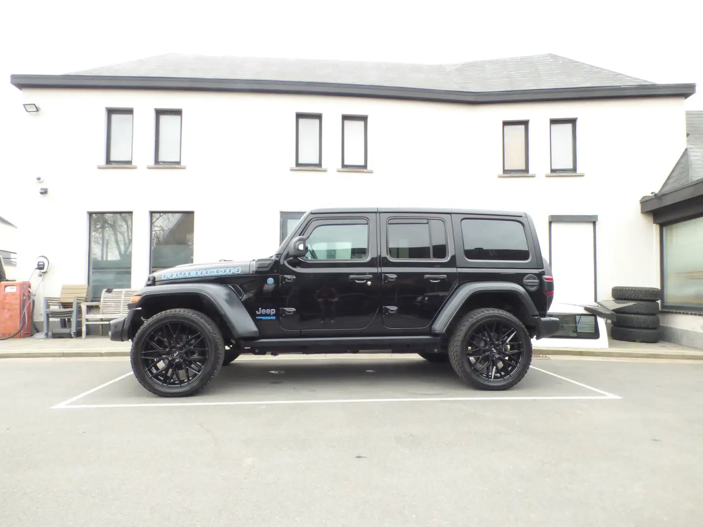 Jeep Wrangler **Rubicon**16000km**Phev hybride** Negro - 2